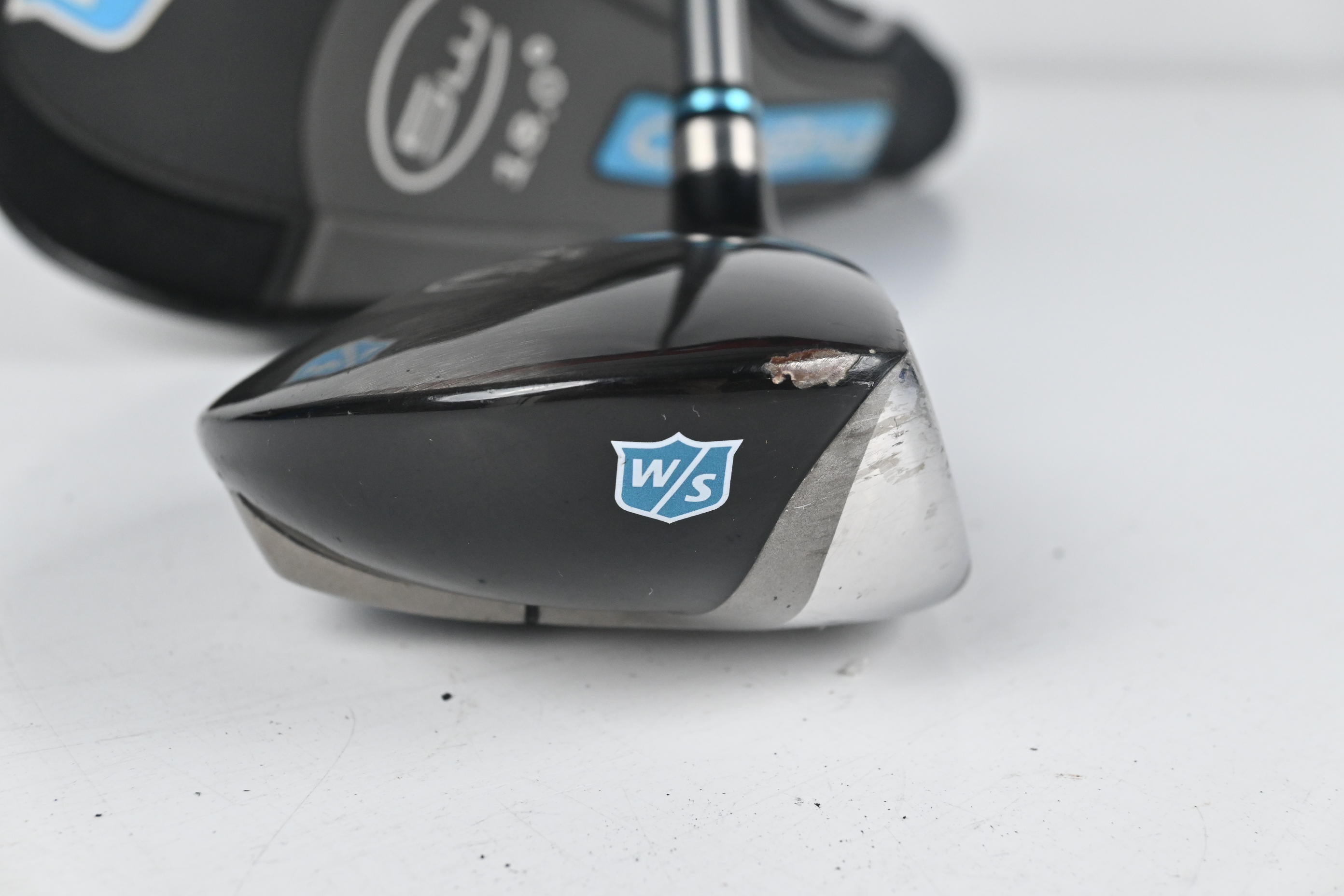 Ladies Wilson Staff Fybrid HS #5 Wood / 18 Degree / Ladies Flex UST AXIV Core