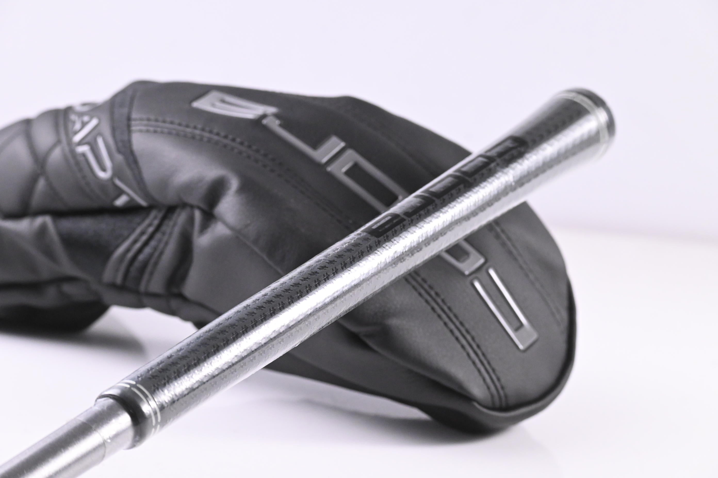 Cobra DS-Adapt LS Driver / 9 Degree / Stiff Flex Fujikura Pro 60 Shaft