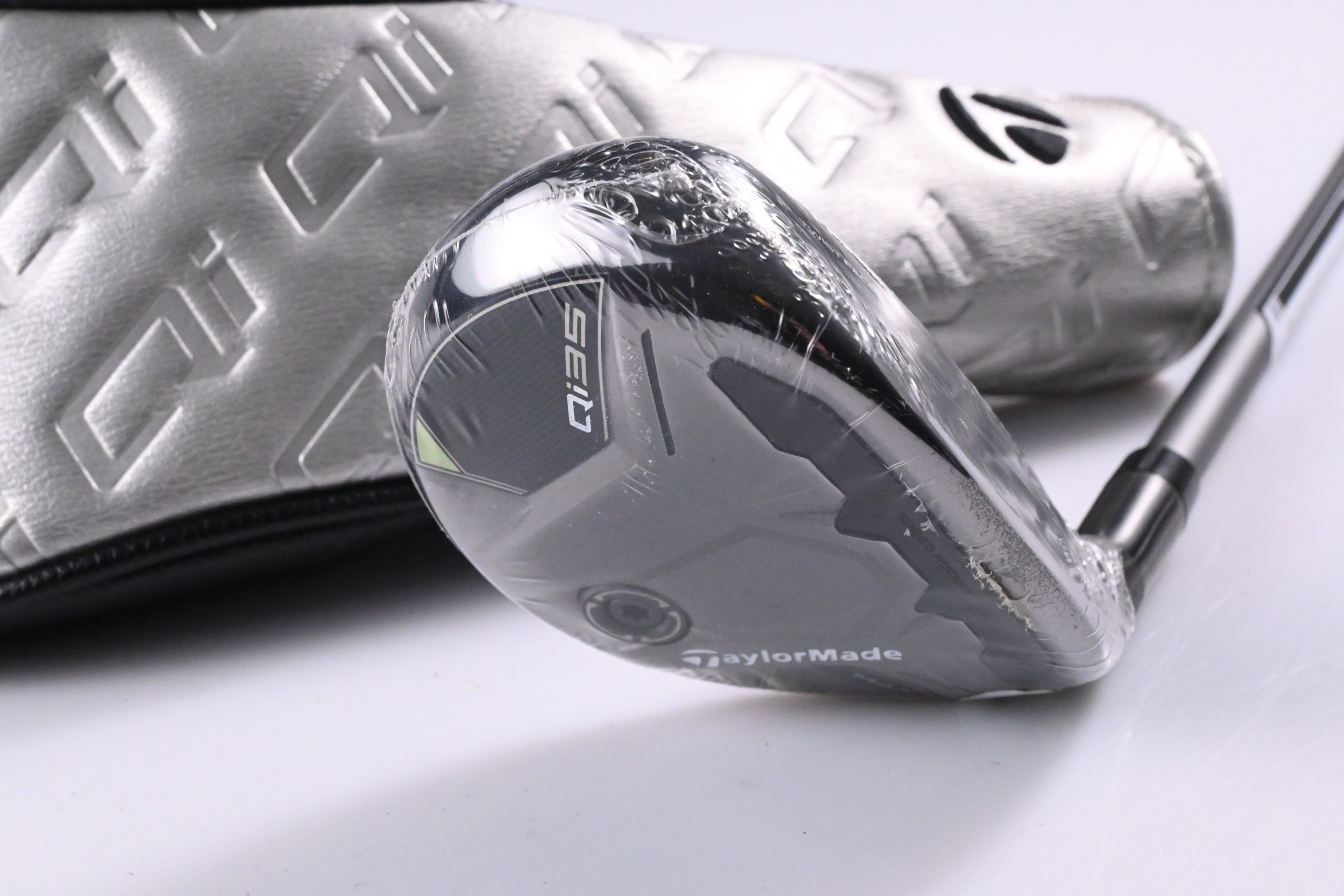 Taylormade Qi35 Max #4 Hybrid / 23 Degree / Regular Flex Air Speeder 50 Shaft