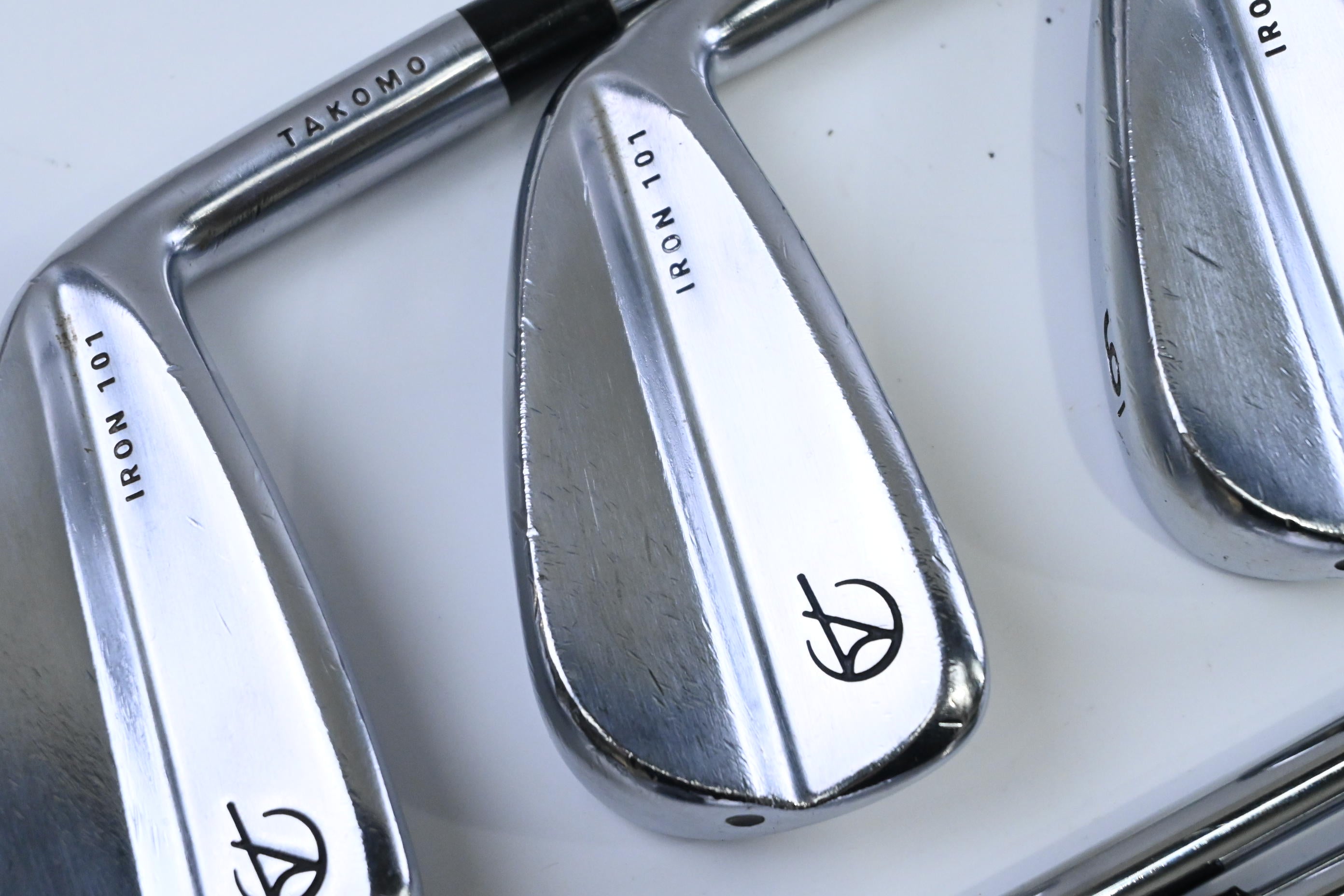 Takomo 101 Irons / 4-PW / Stiff Flex KBS Tour Lite