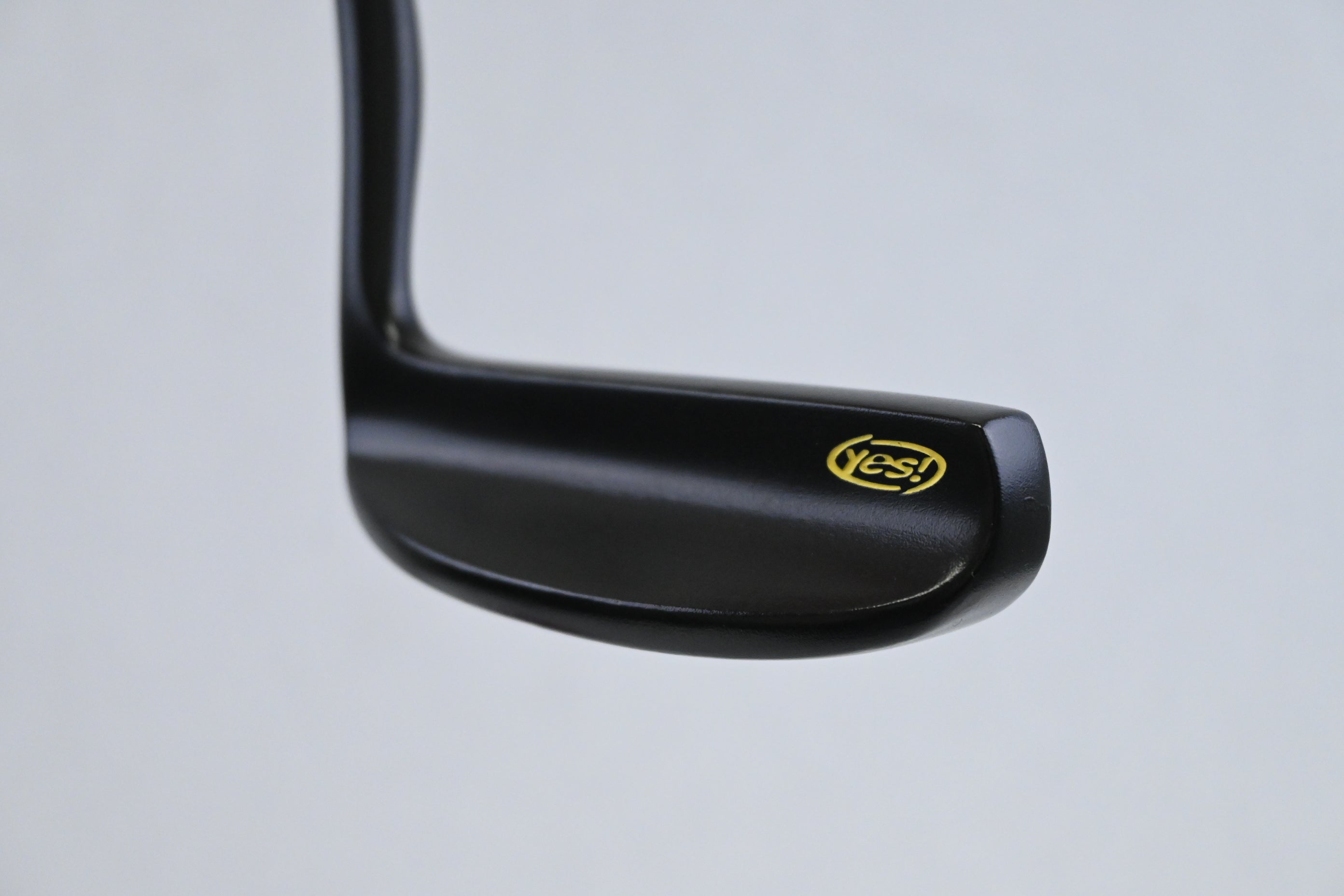 Yes! C-Groove Sophia Putter / 35 Inch