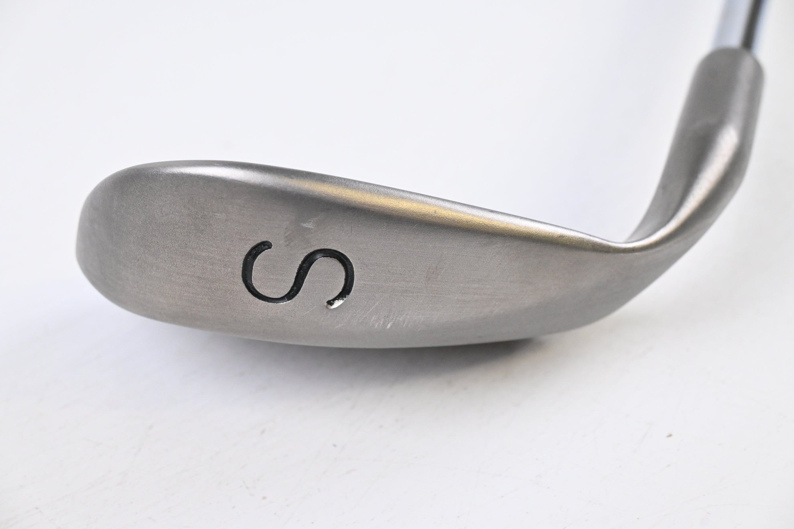 Ping Eye 2 Gorge Sand Wedge / 57.5 Degree / Green Dot / Regular Flex Ping AWT