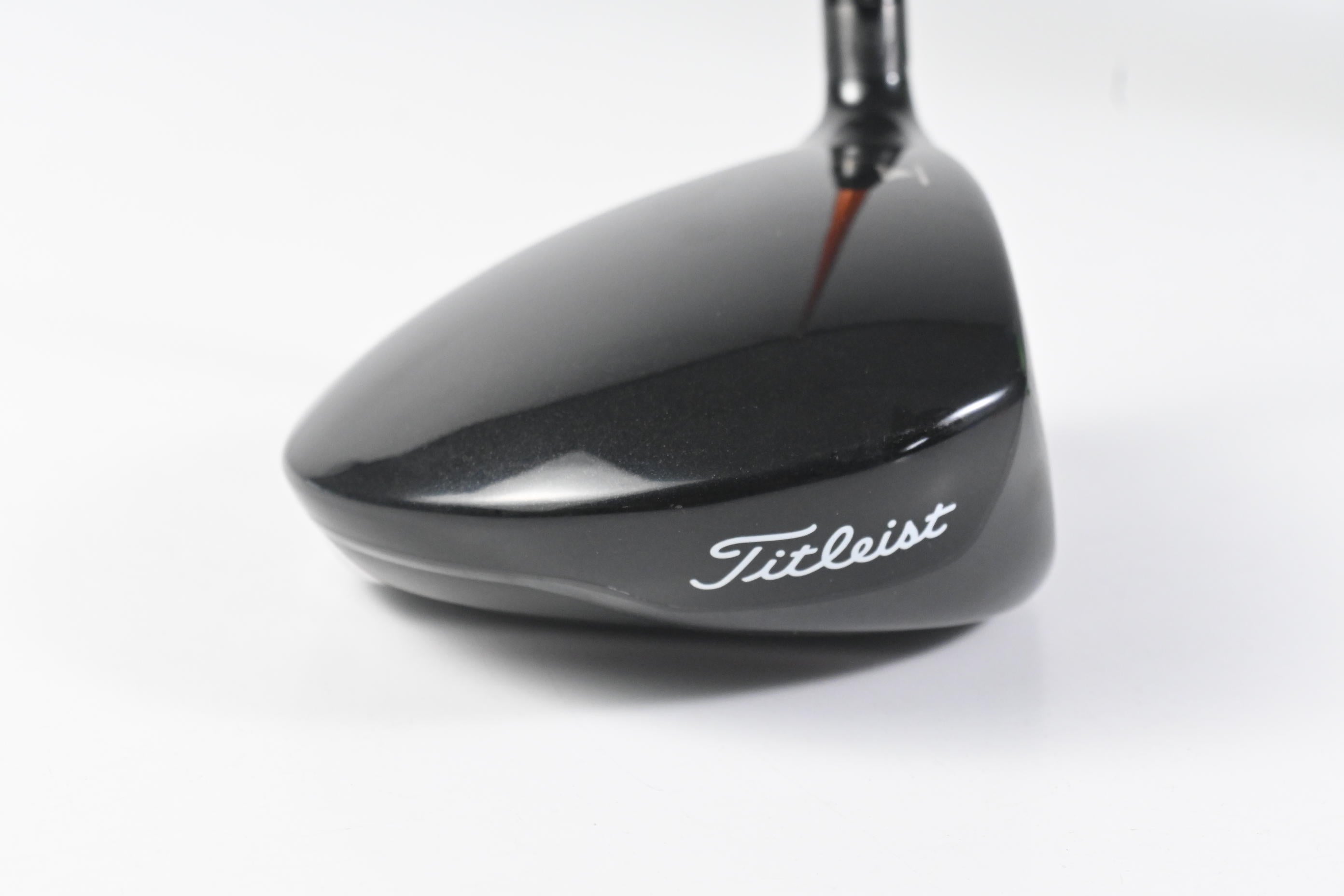 Titleist 913 D3 Driver / 8.5 Degree / Stiff Flex Tour AD DI-6 Shaft