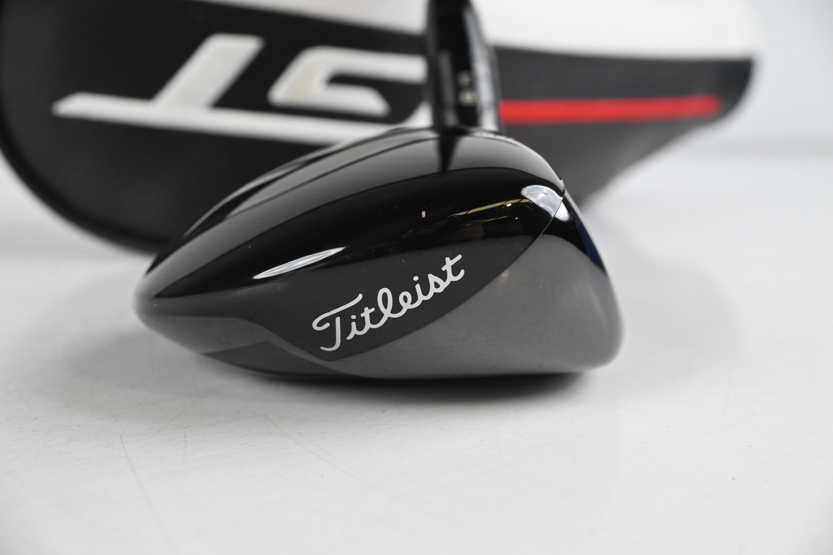 Titleist GT1 #6 Hybrid / 26 Degree / Stiff Flex Hzrdus Gen5 Black 80 Shaft