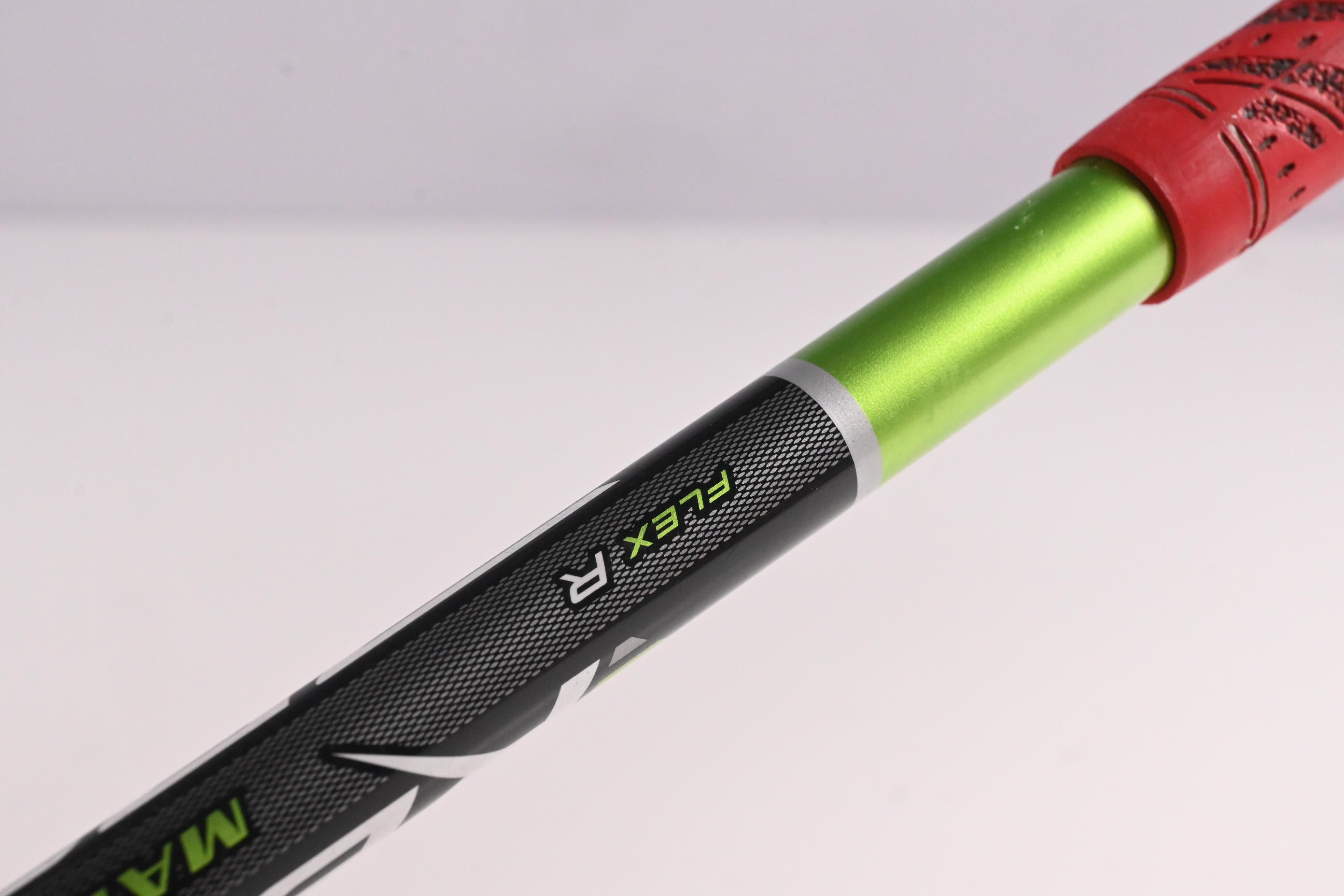 Left Hand Taylormade RBZ #5 Wood / 18 Degree / Regular Flex Matrix Ozik Shaft