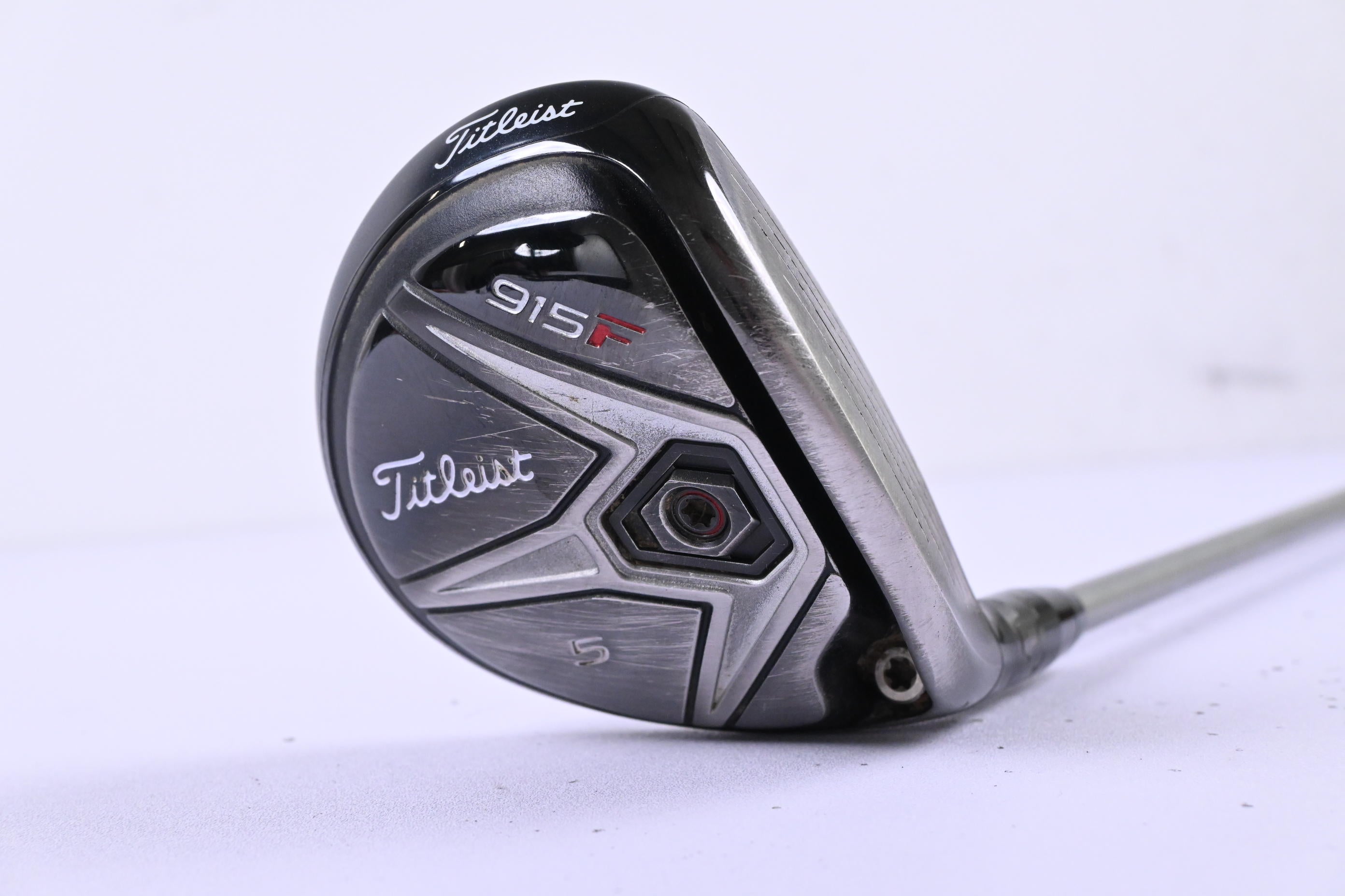 Titleist 915 F #5 Wood / 18 Degree / Regular Flex Diamana M+ 60 Shaft