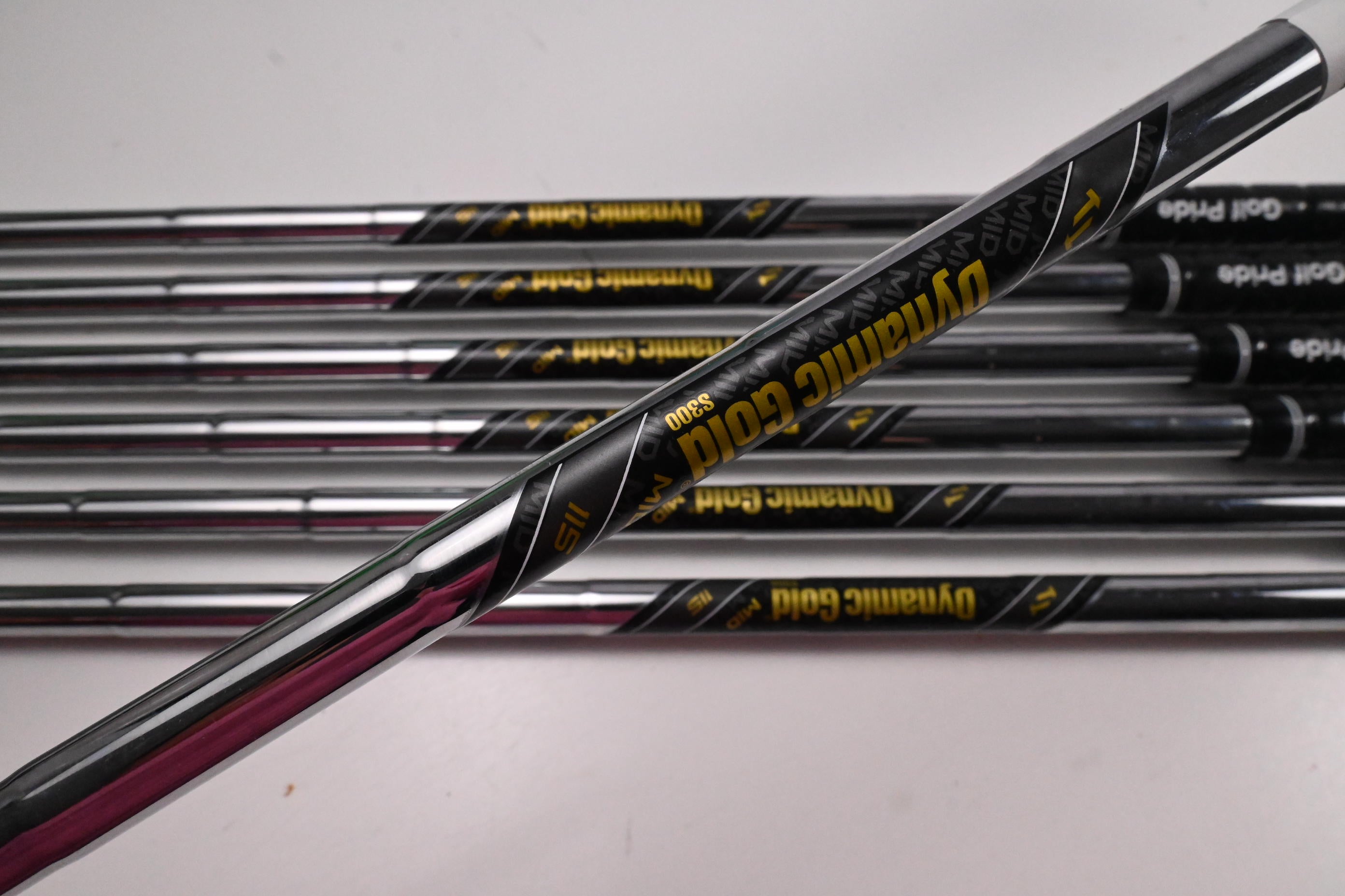 Mizuno Pro 243 Irons / 4-PW / Stiff Flex Dynamic Gold Mid 115 S300 Shafts