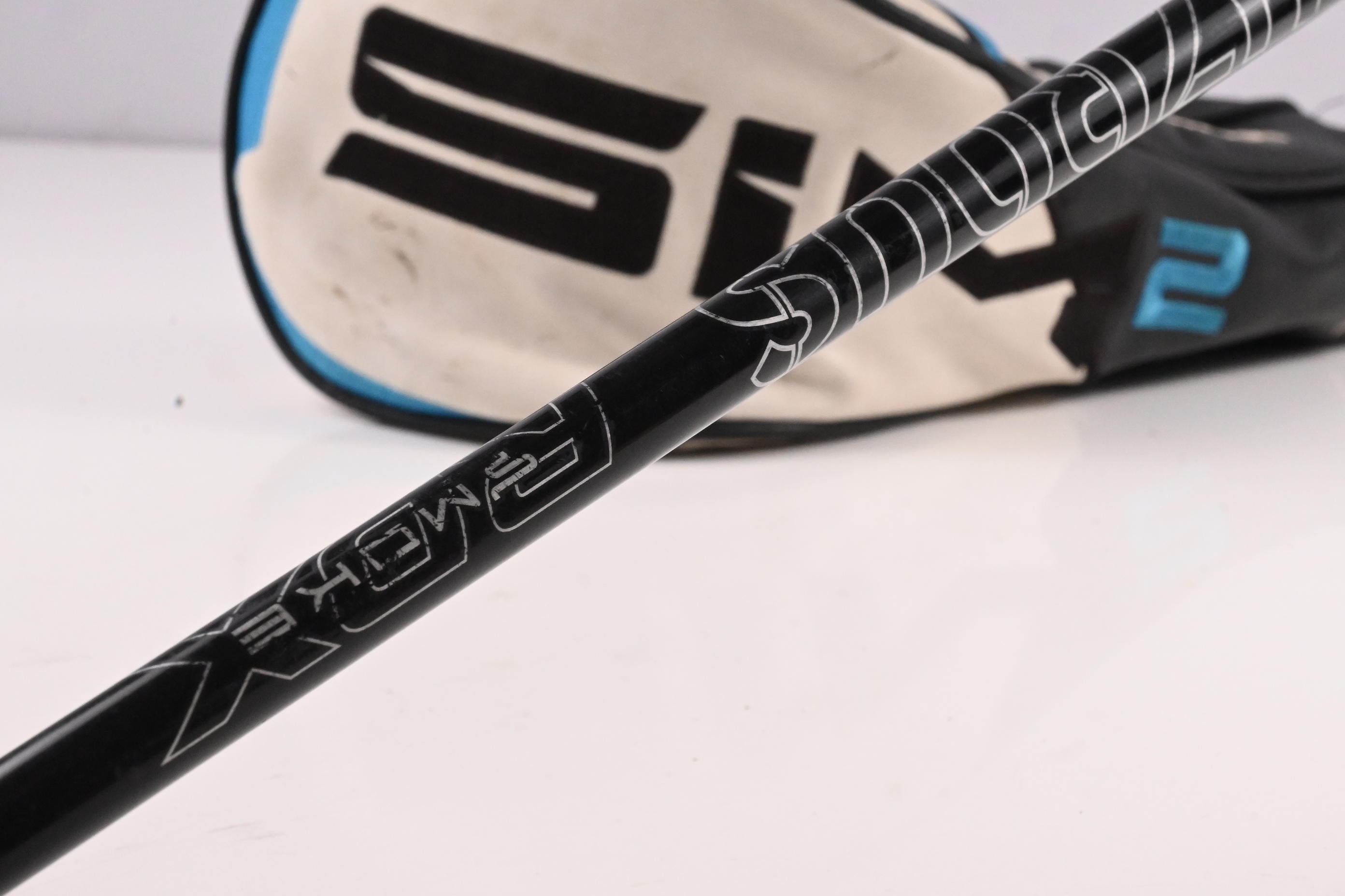 Taylormade SIM2 Driver / 10.5 Degree / Stiff Flex HZRDUS Smoke RDX Black 70