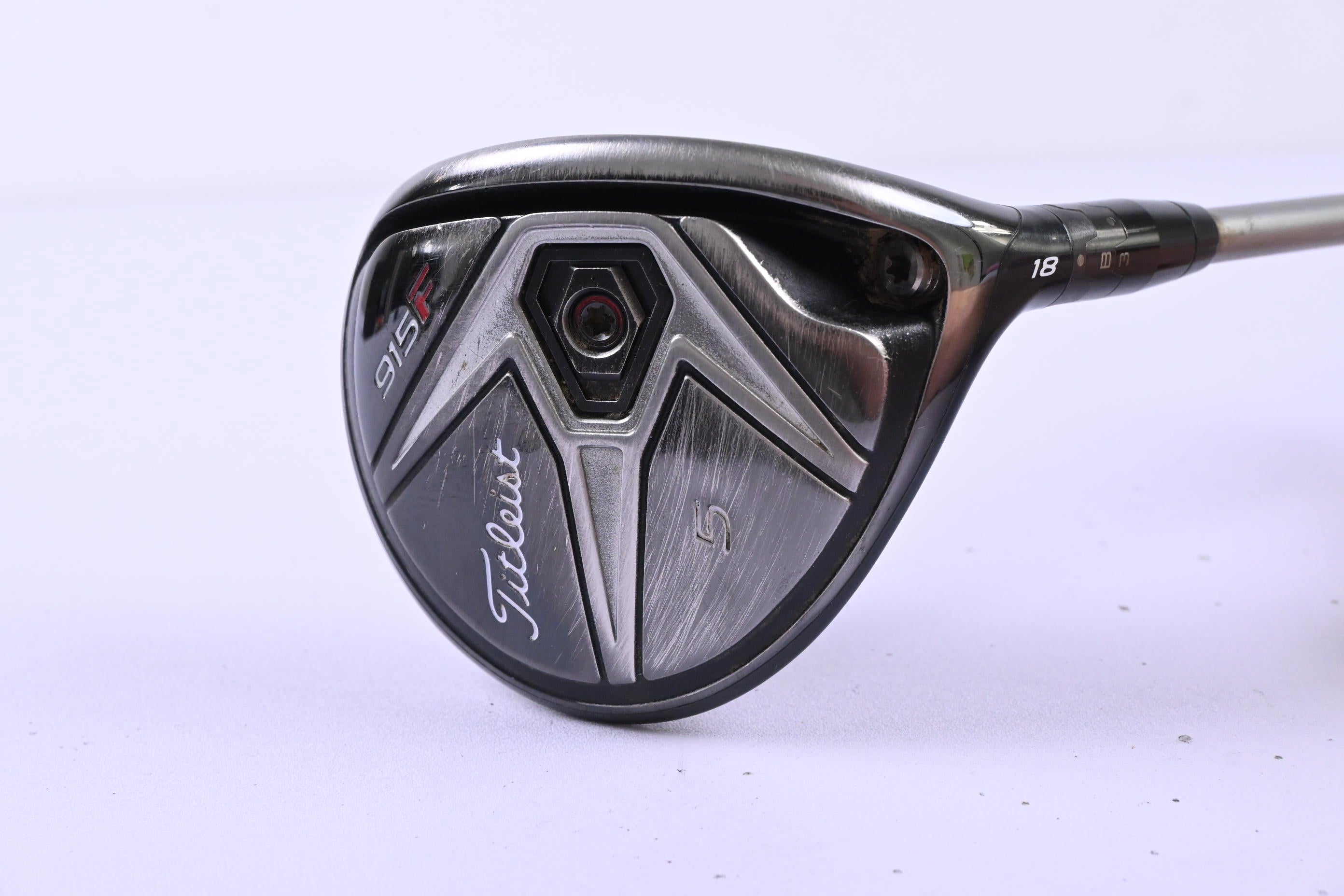 Titleist 915 F #5 Wood / 18 Degree / Regular Flex Diamana M+ 60 Shaft