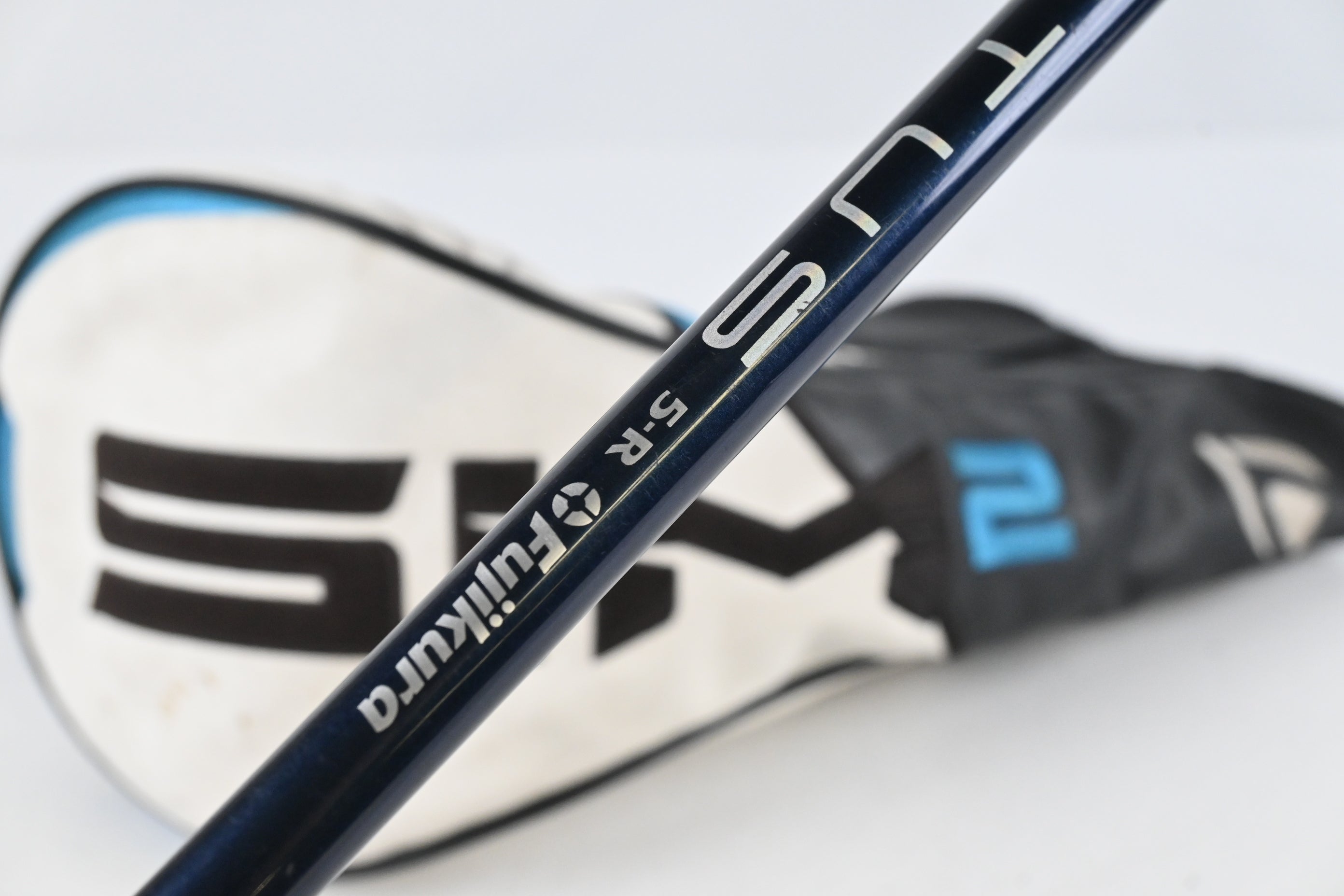 Taylormade SIM2 Max Driver / 10.5 Degree / Regular Flex Fujikura Ventus Blue 5 Shaft