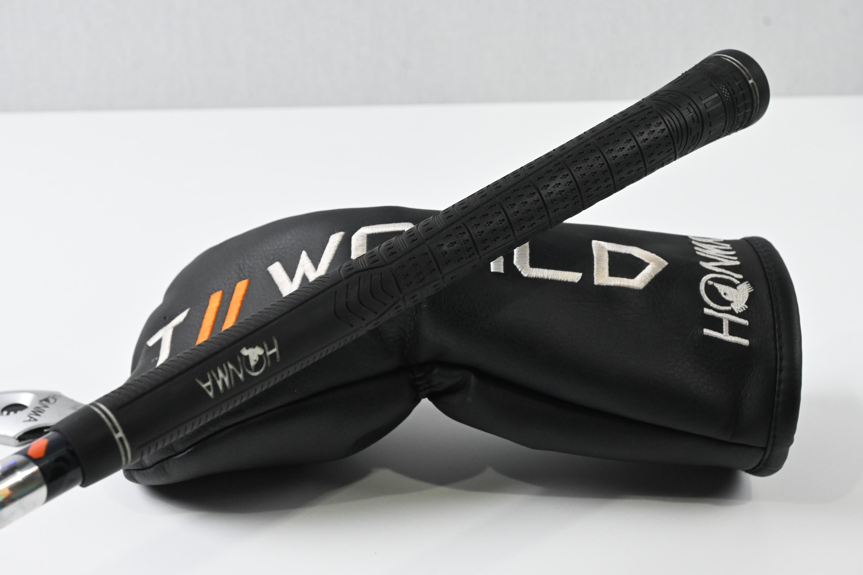Honma TW747 #3 Wood / 16 Degree / Regular Flex Vizard 50 Shaft