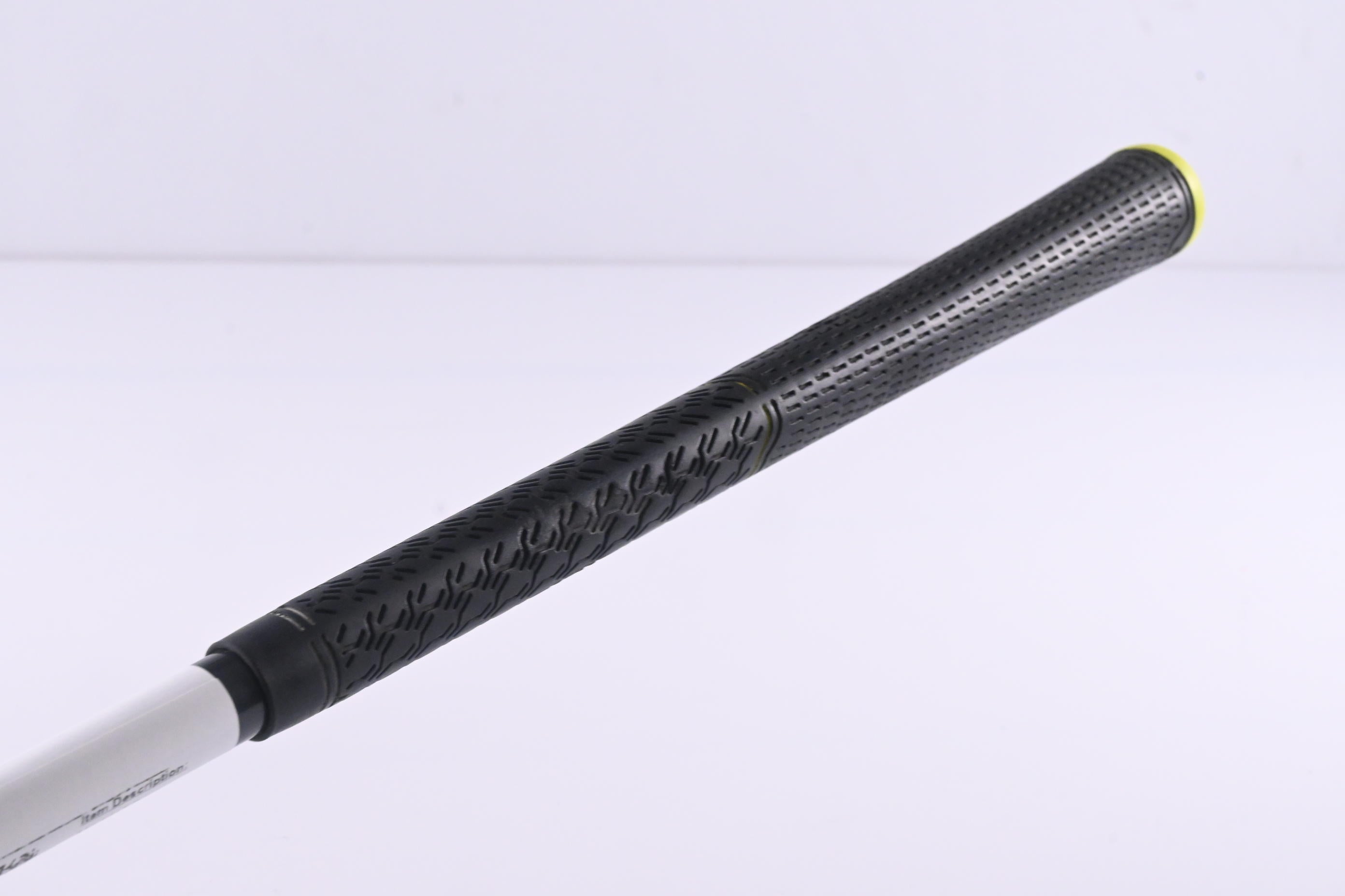 Left Hand Taylormade M2 2017 Driver / 10.5 Degree / Regular Flex Fujikura XLR8