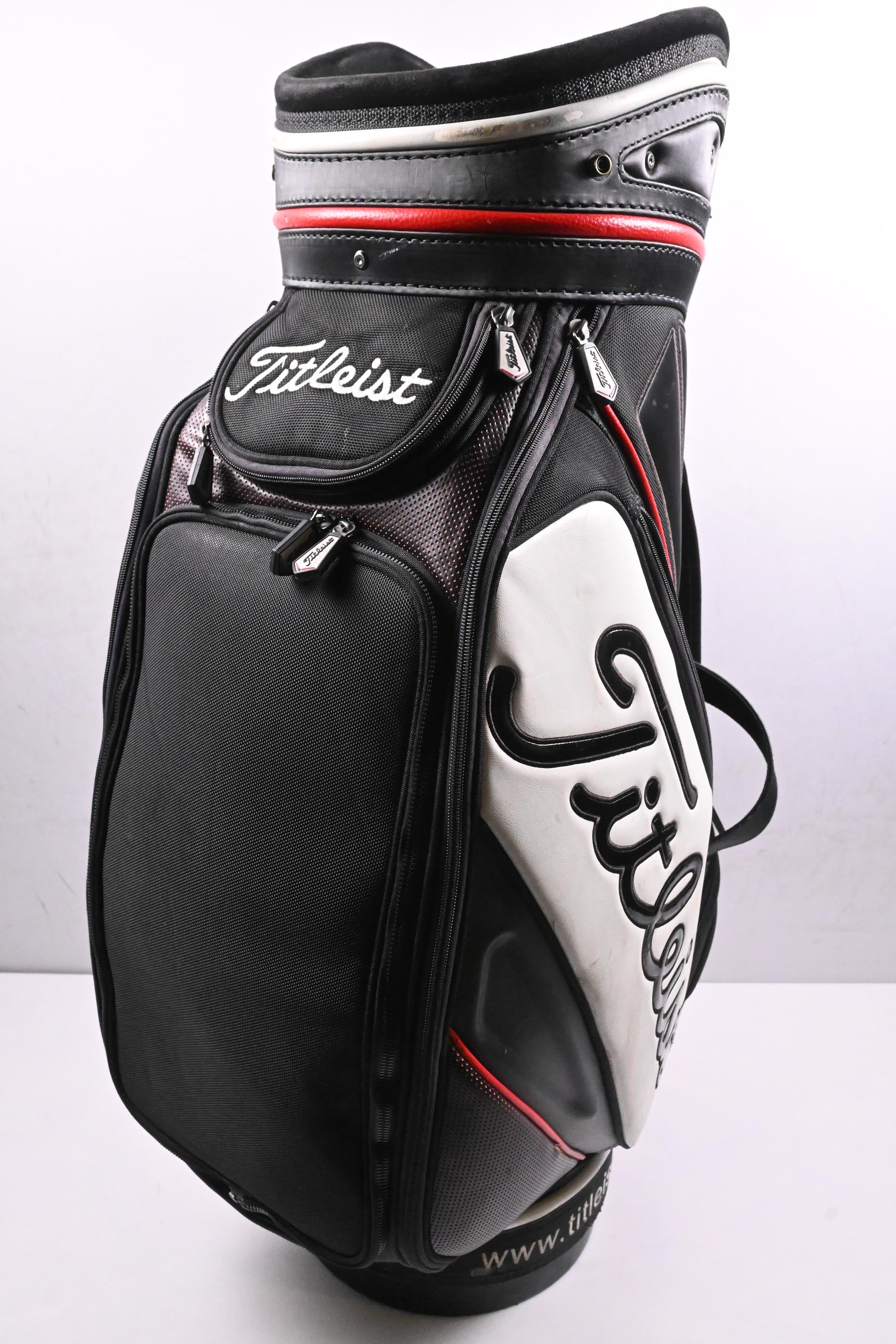 Titleist Tour Bag / 6-Way Divider / Black, White, Red
