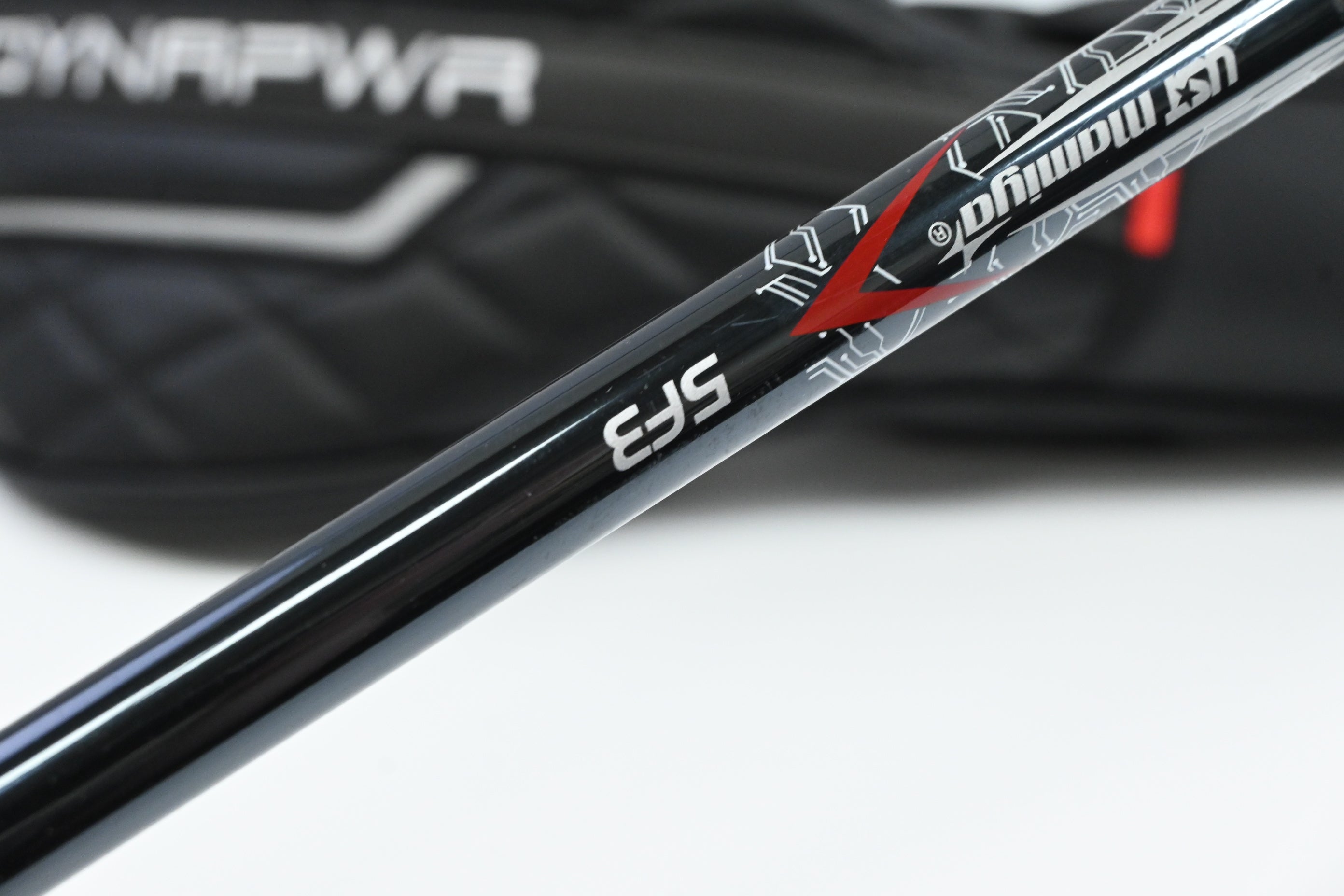 Left Hand Wilson DYNAPWR 2025 Max Driver / 10.5 Degree / Regular Flex UST Lin-Q
