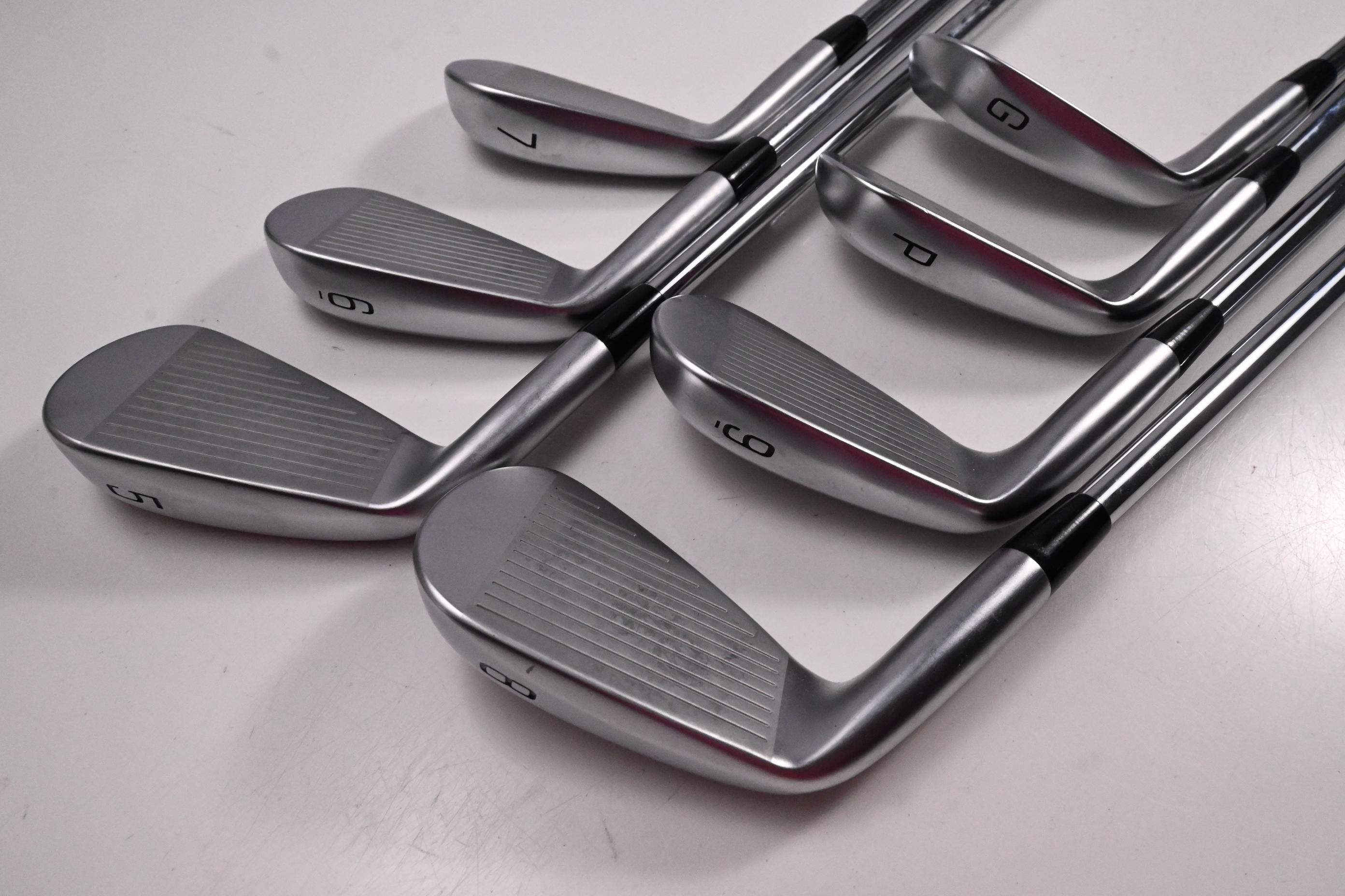Mizuno JPX 925 Forged Irons / 5-PW+GW / Regular Flex N.S.Pro Modus3 Tour 105