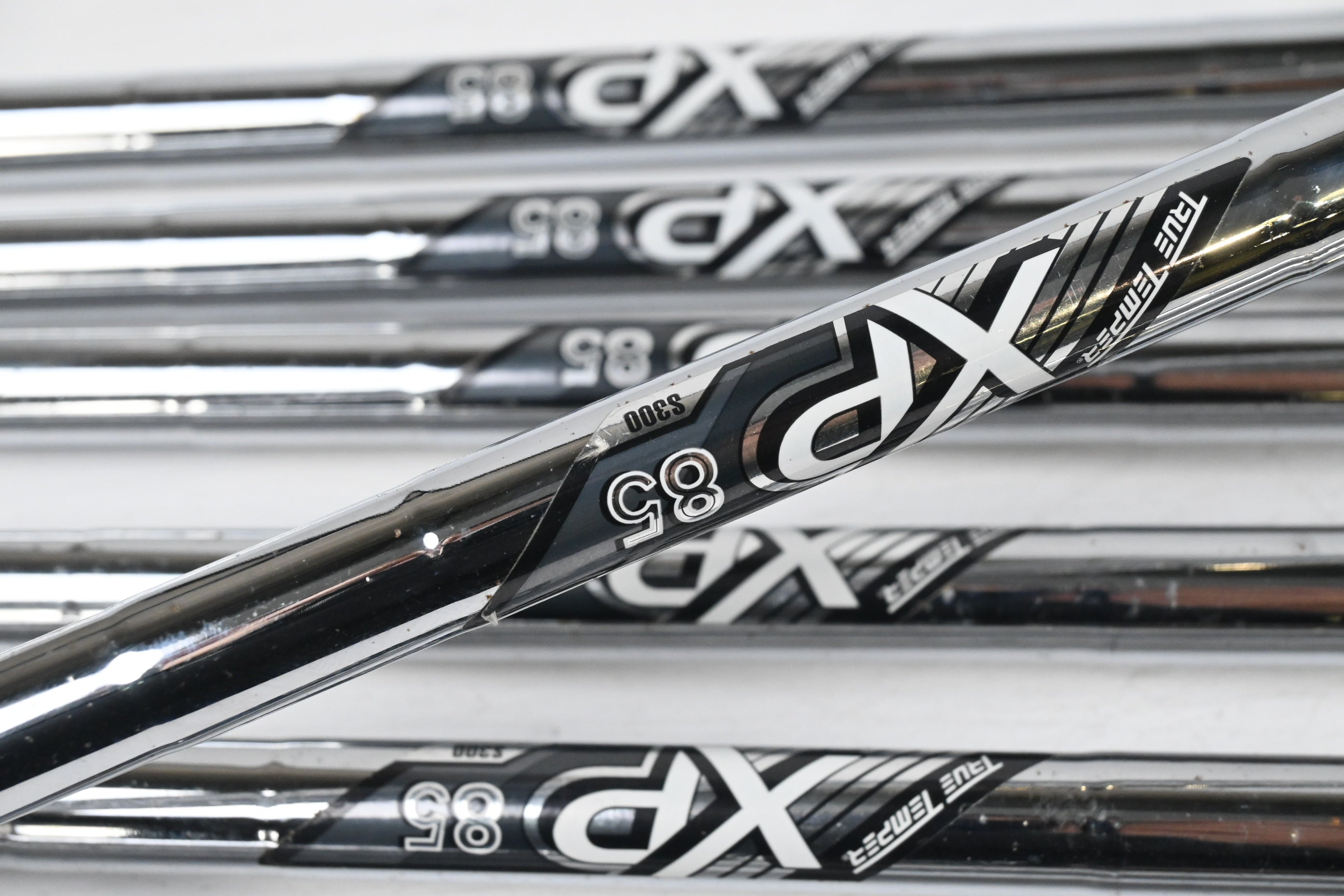 Tour Edge C721 Irons / 5-PW+GW / Stiff Flex XP 85 S300 Shafts