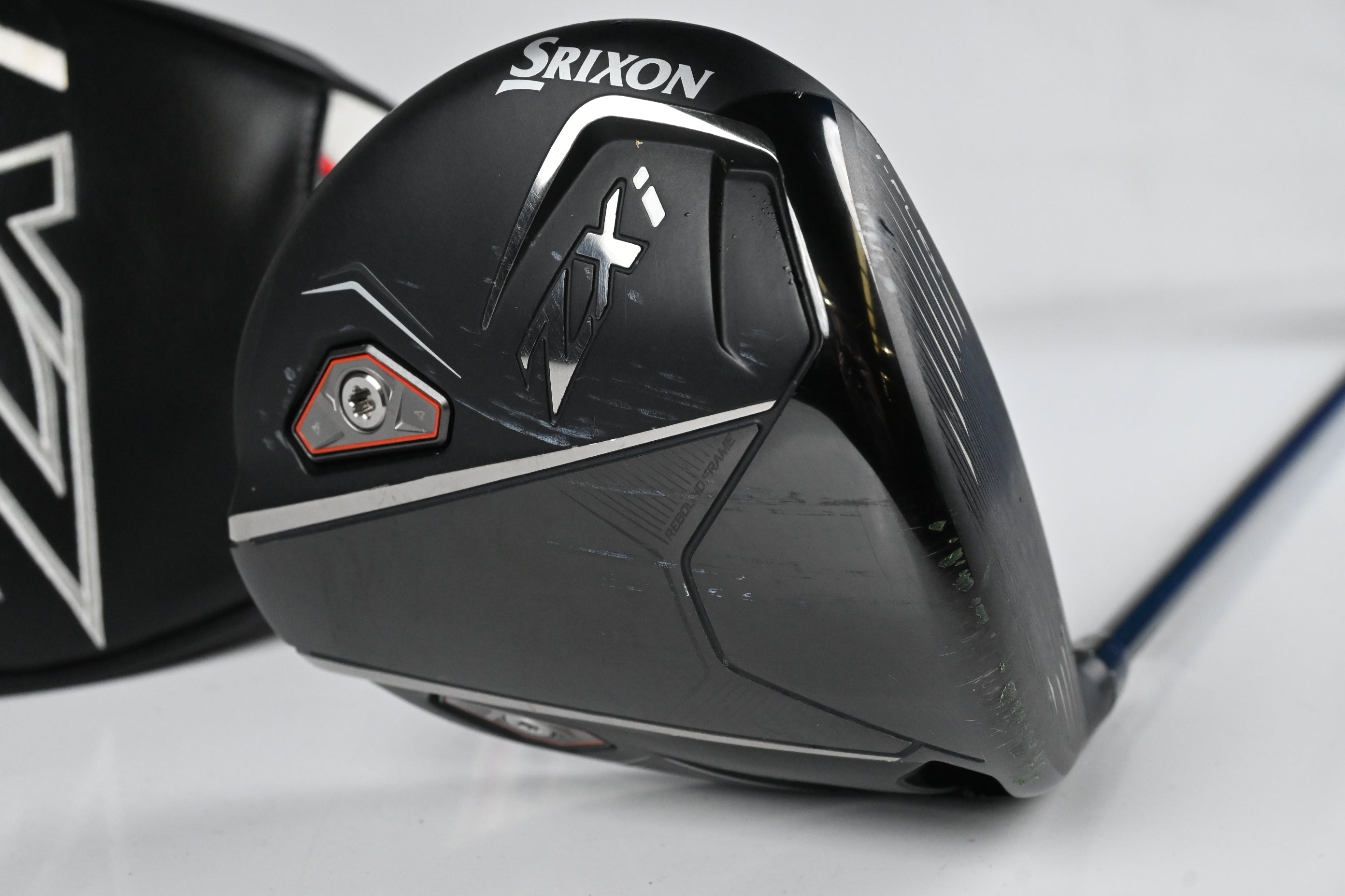 Srixon ZXi Driver / 10.5 Degree / Stiff Flex Fujikura Ventus TR Blue 6 Shaft