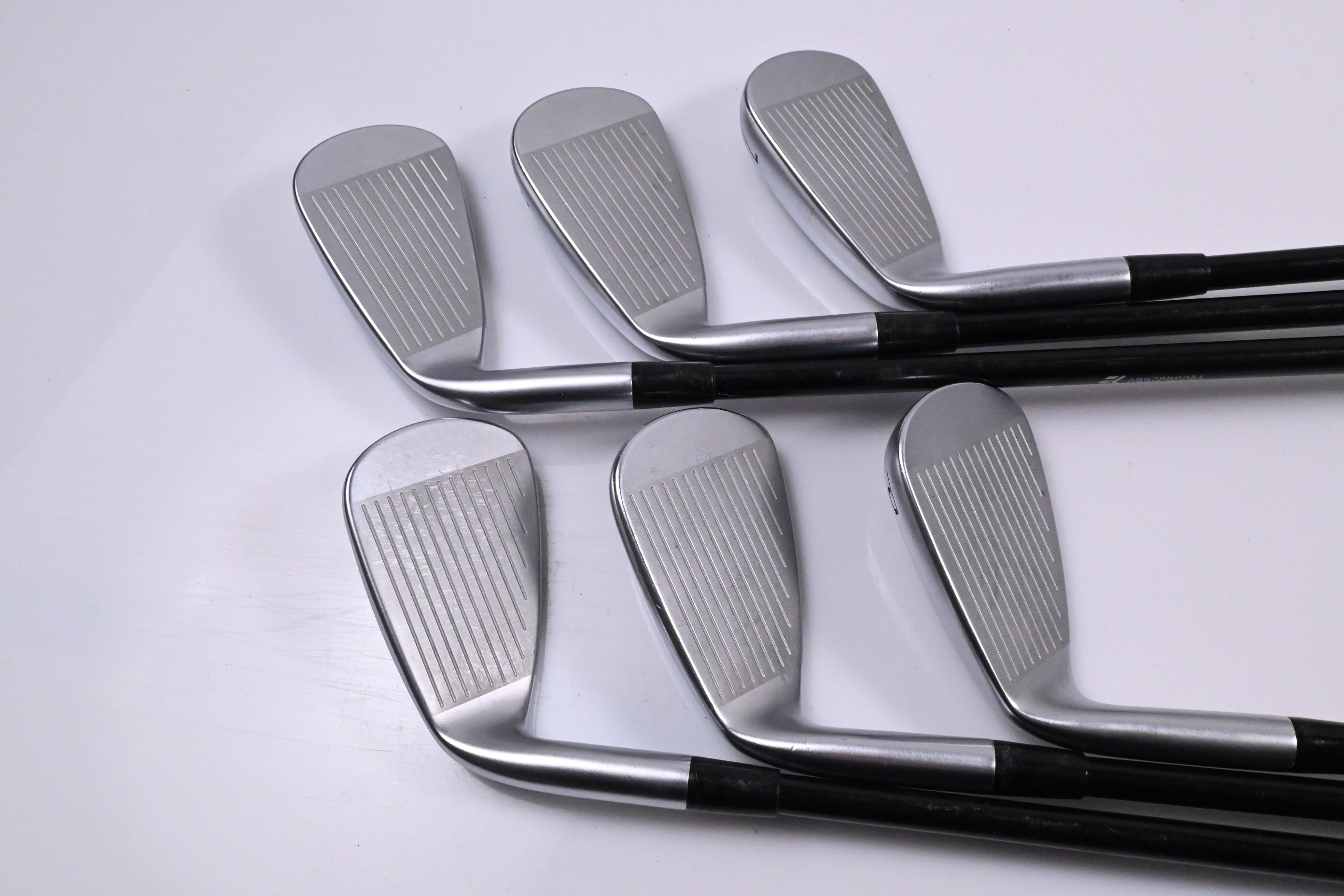 Mizuno JPX 925 Hot Metal HL Irons / 5-PW / Regular Flex MMT 85 Shafts