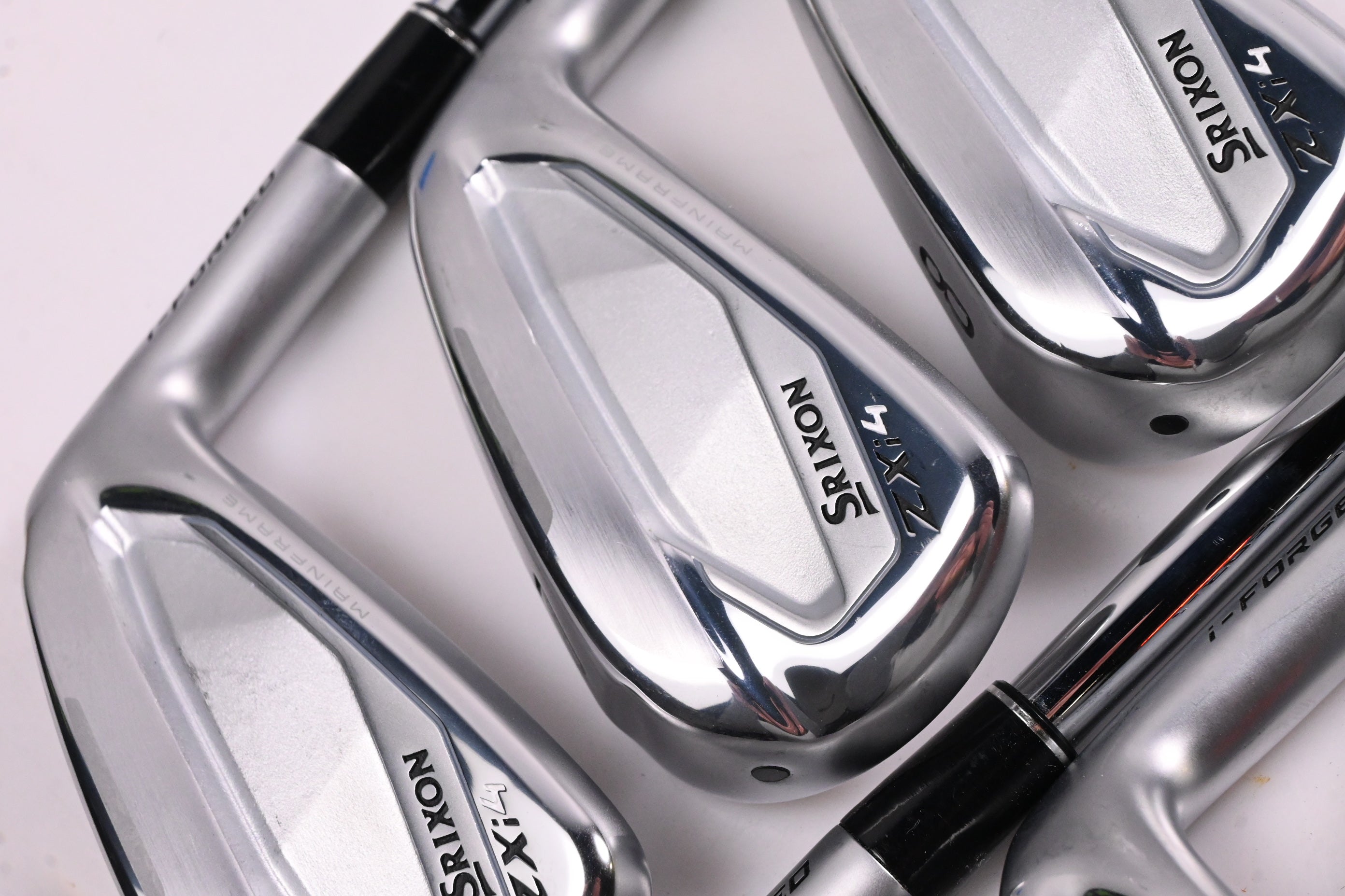 Srixon ZXi4 Irons / 6-PW+GW / Regular Flex N.S.Pro 950GH Neo Shafts