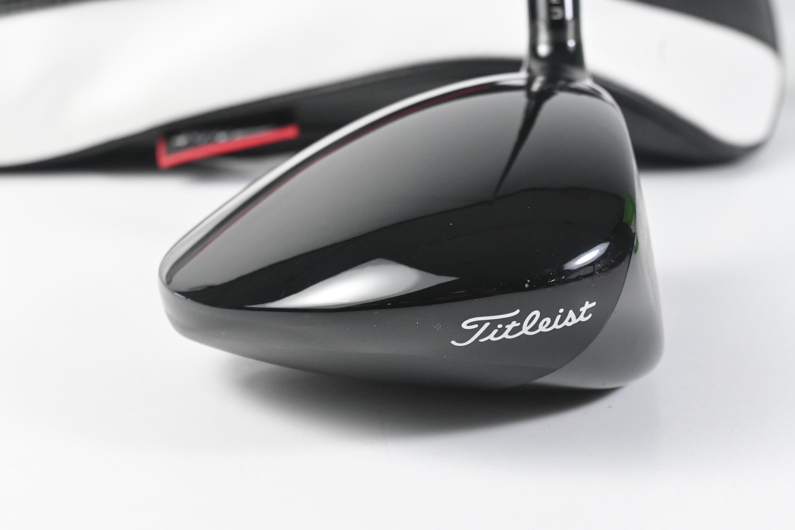 Titleist GT3 Driver / 9 Degree / Regular Flex Tensei AV Blue 55 Shaft