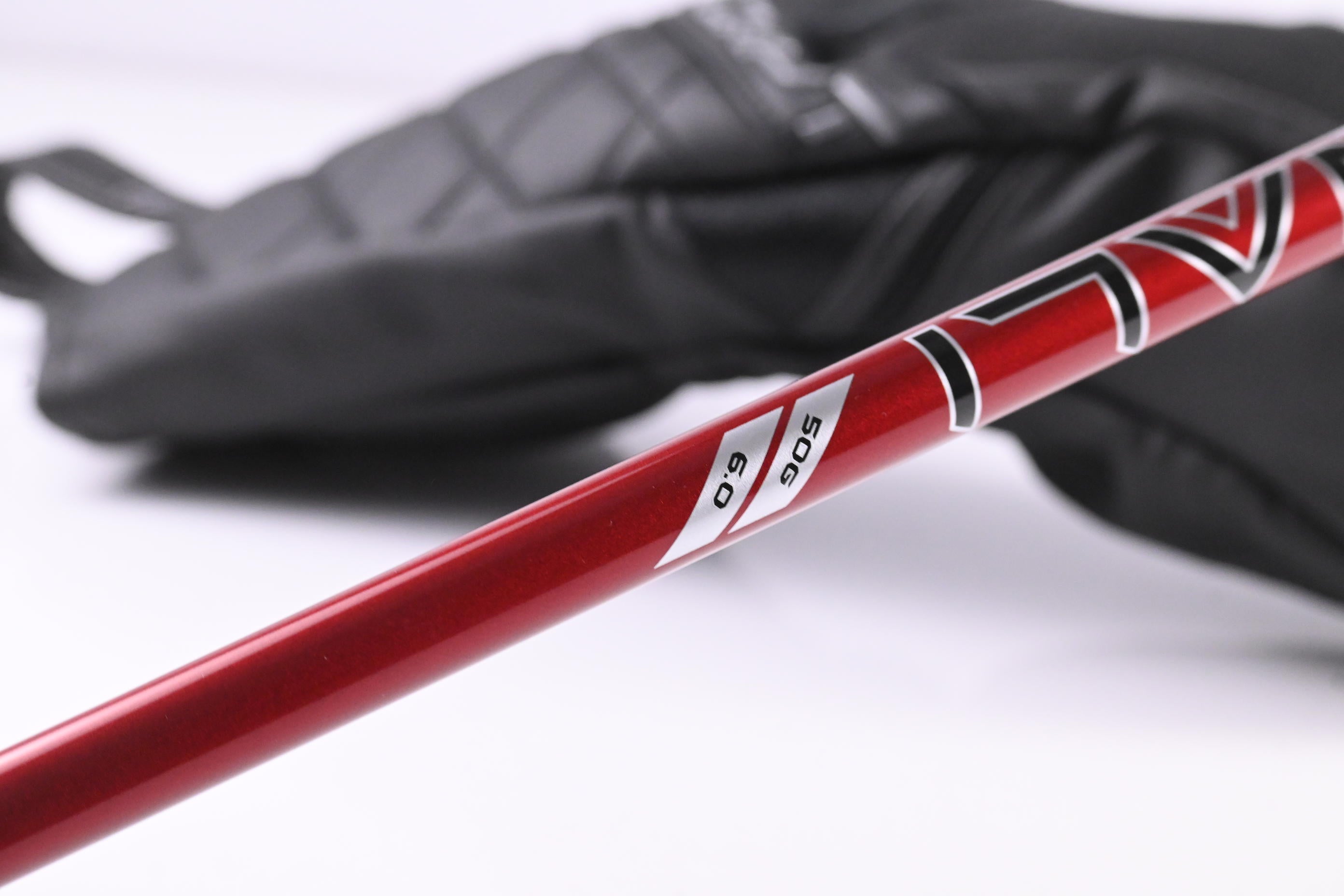 Cobra DS-Adapt MAX-D Driver / 10.5 Degree / Stiff Flex Denali Red 50 Shaft