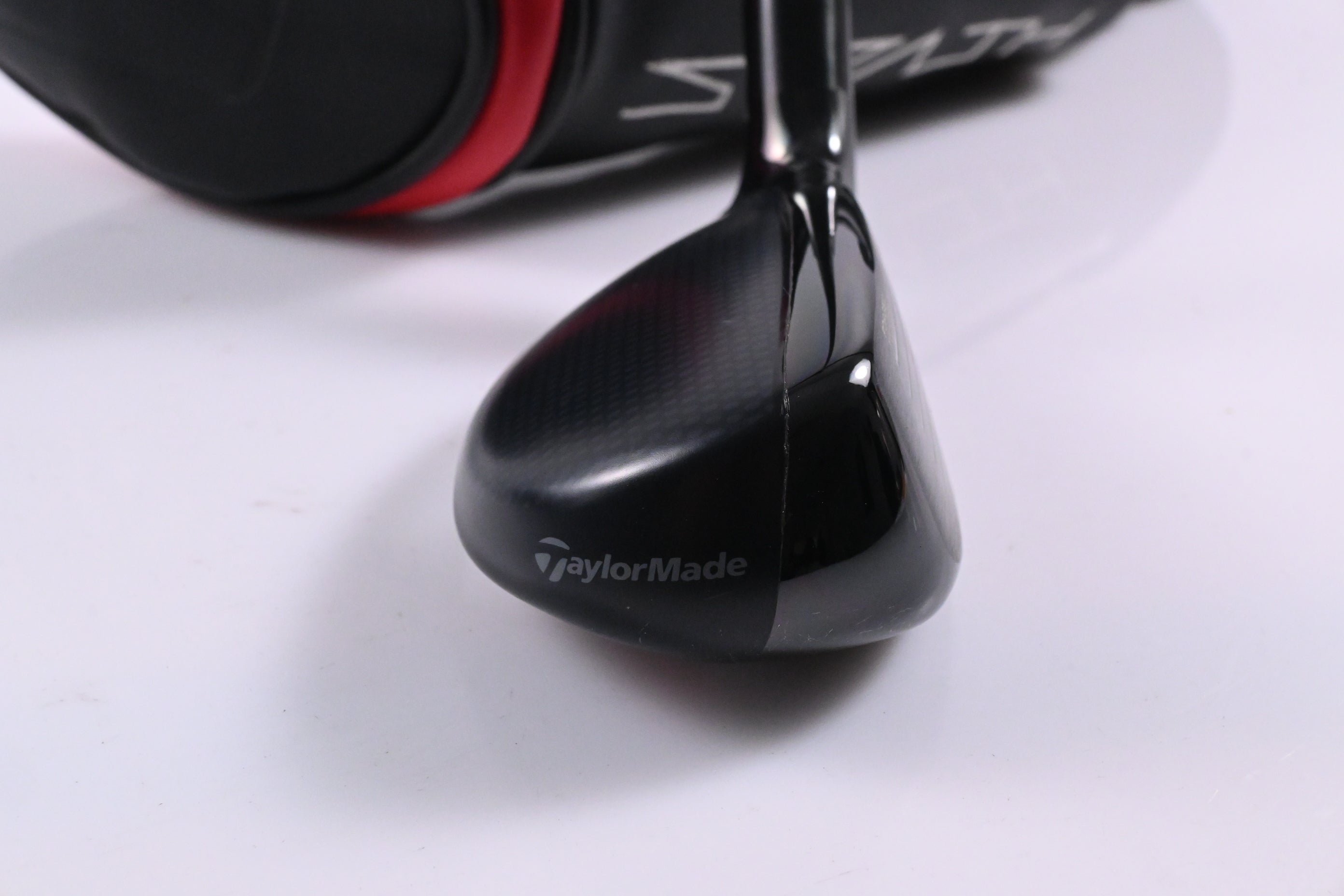 Taylormade Stealth Plus #3 Hybrid / 19.5 Degree / Stiff Flex HZRDUS Smoke Red 80