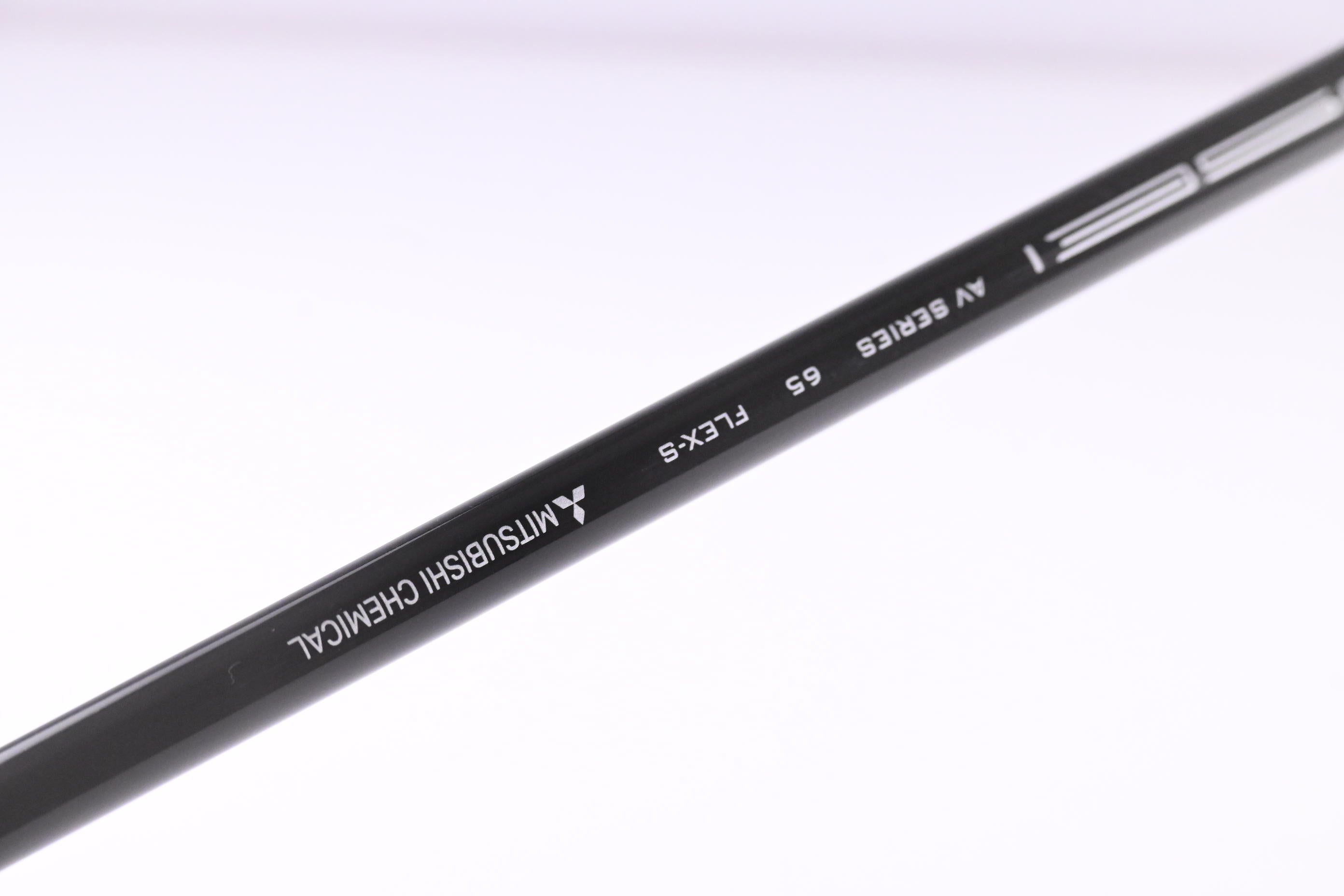 Mizuno ST-Max 230 Driver / 10.5 Degree / Stiff Flex Tensei AV RAW Blue 65 Shaft