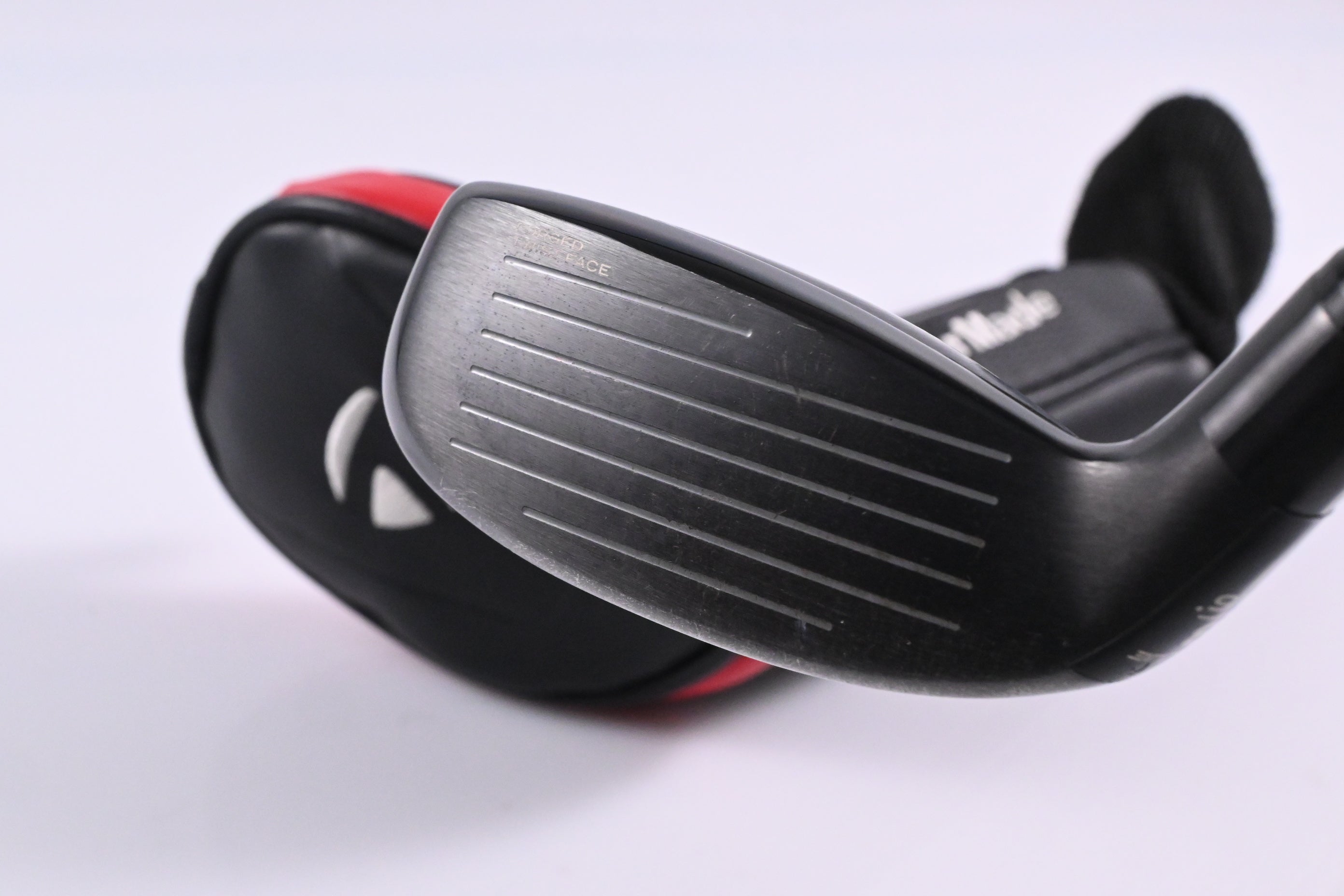 Taylormade Stealth Plus #3 Hybrid / 19.5 Degree / Stiff Flex HZRDUS Smoke Red 80