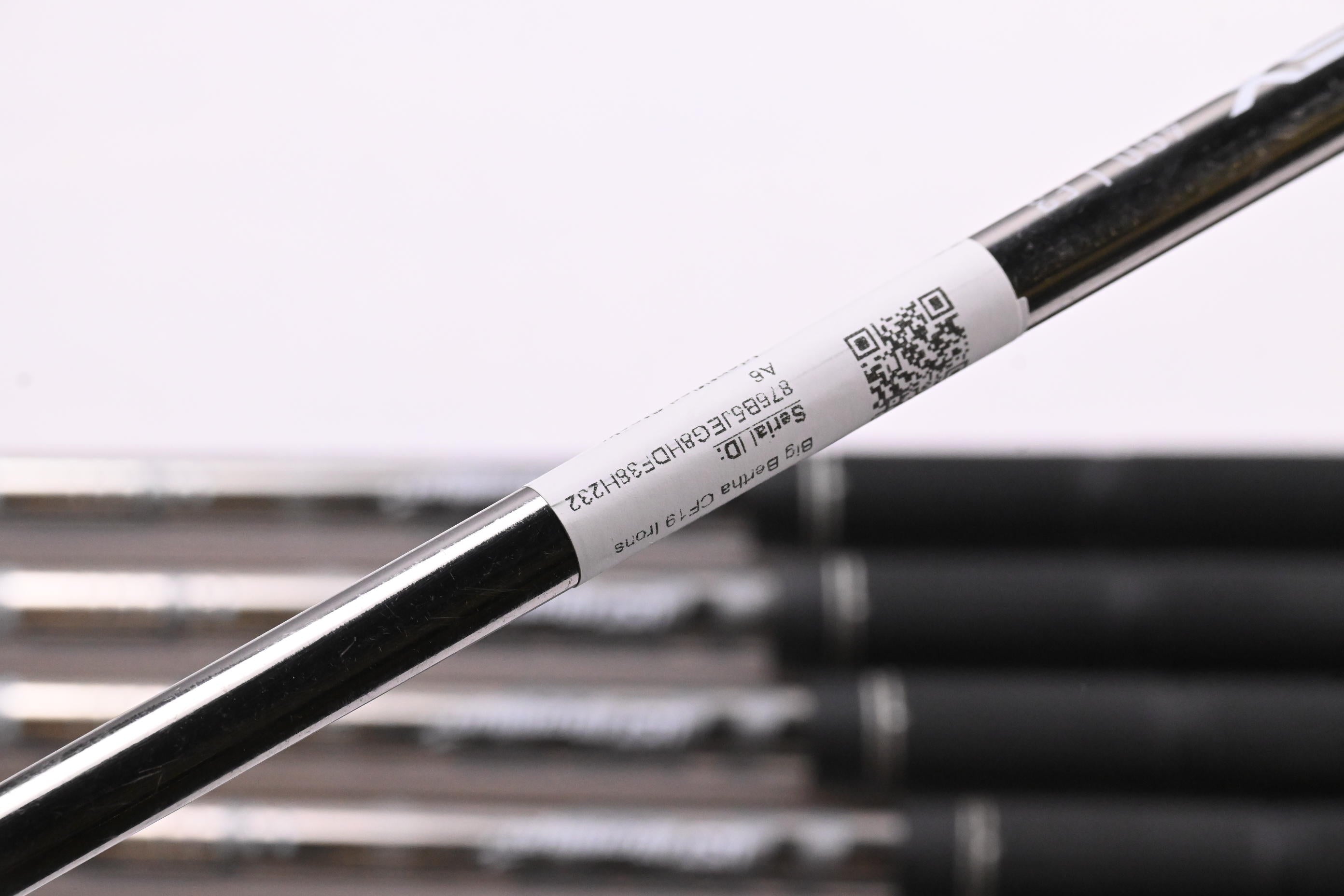 Callaway Big Bertha CF19 Irons / 5-PW+AW / Regular Flex Recoil ESX 460 Shafts