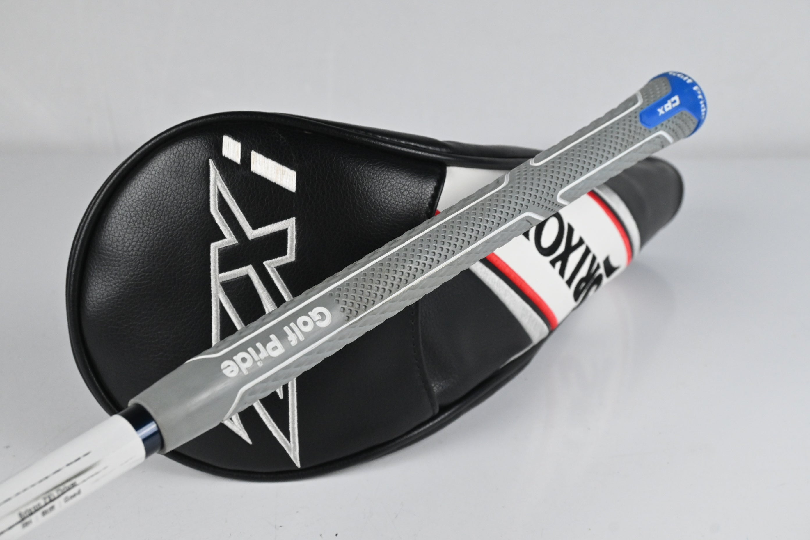 Srixon ZXi Driver / 10.5 Degree / Stiff Flex Fujikura Ventus TR Blue 6 Shaft