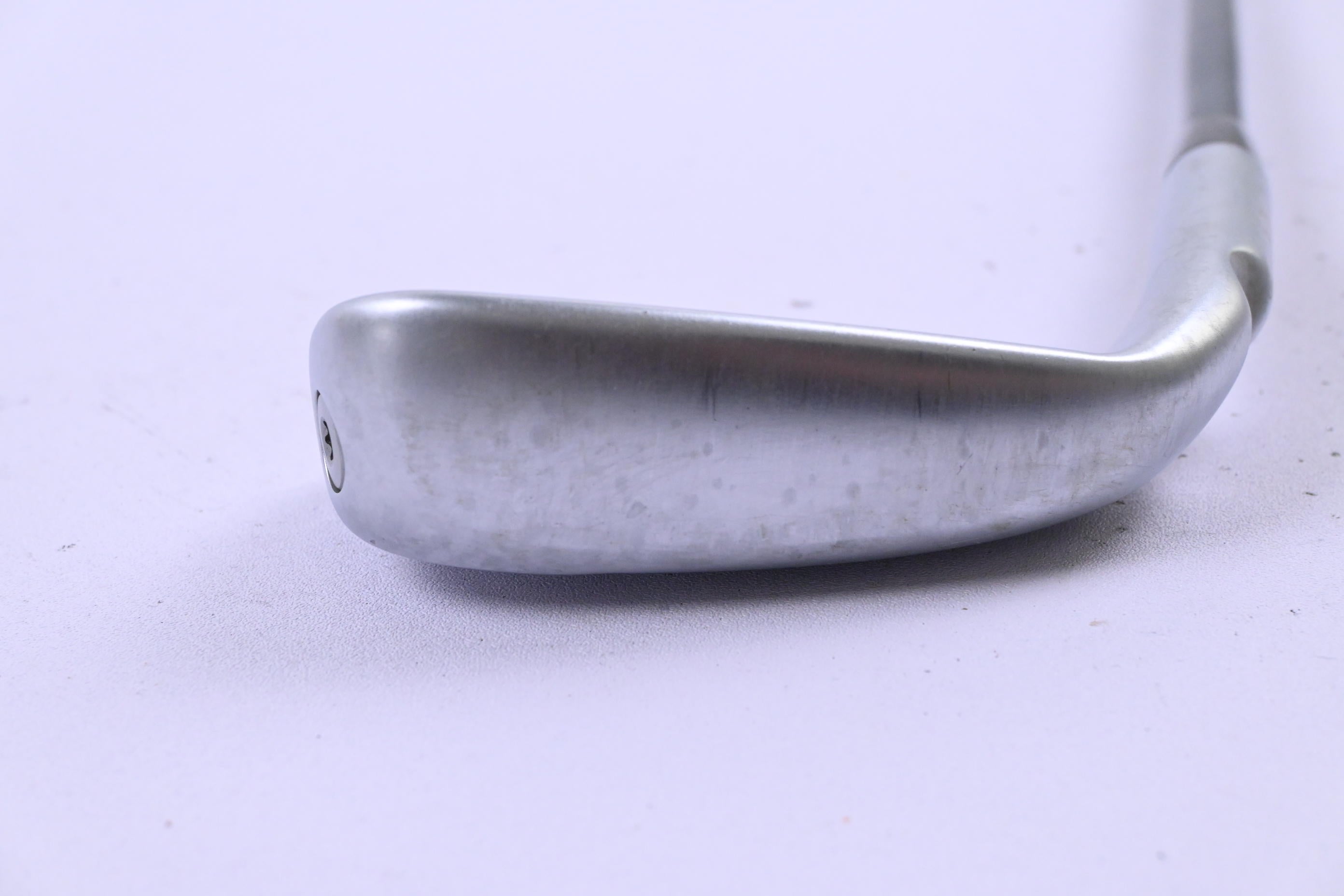 Ping ChipR / 38.5 Degree / Black Dot / Regular Flex Ping Alta CB Slate AWT Shaft