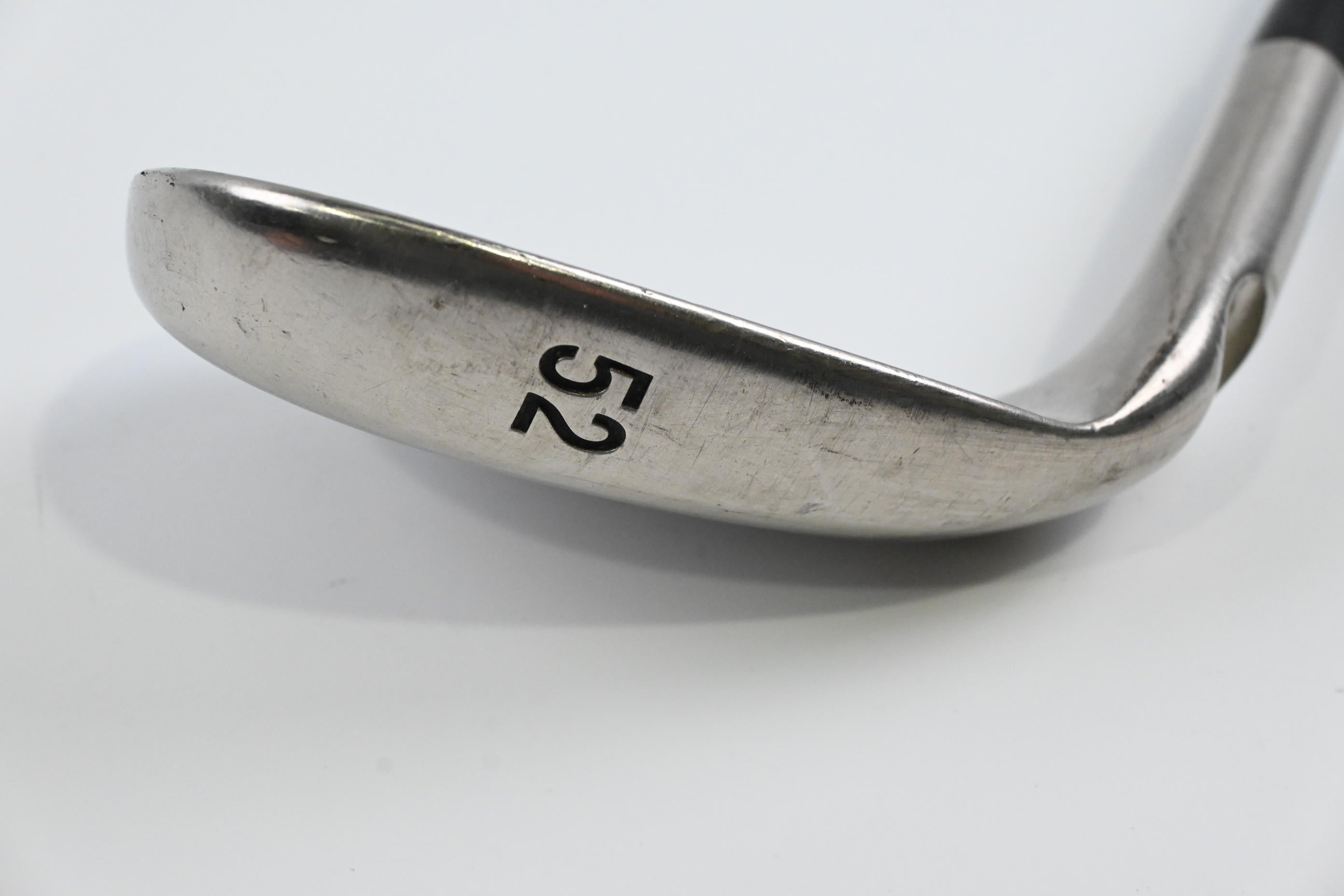 Ping Tour-W Gap Wedge / 52 Degree / Black Dot / Stiff Flex Ping AWT