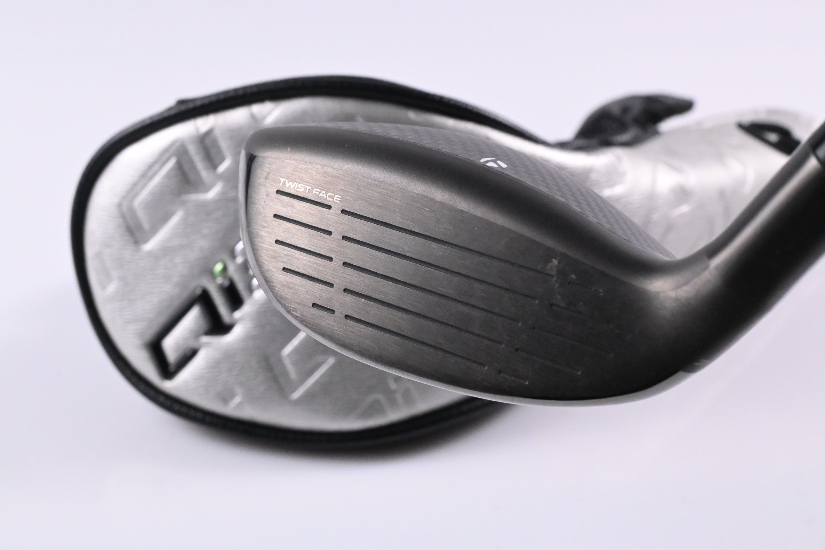 Taylormade Qi35 Max #4 Hybrid / 23 Degree / Regular Flex Air Speeder 50 Shaft