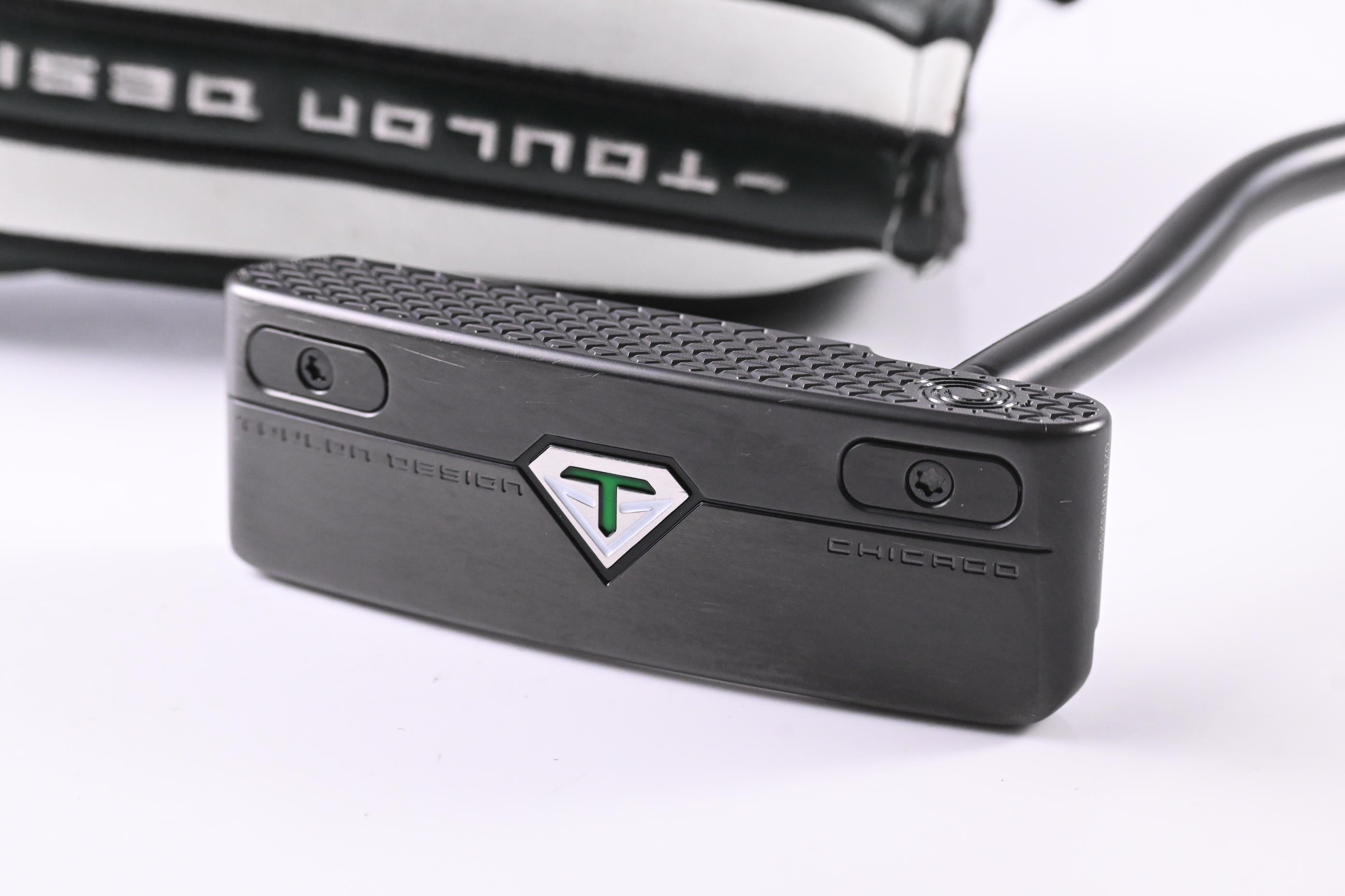 Odyssey Toulon Chicago 2022 Putter / 34.5 Inch