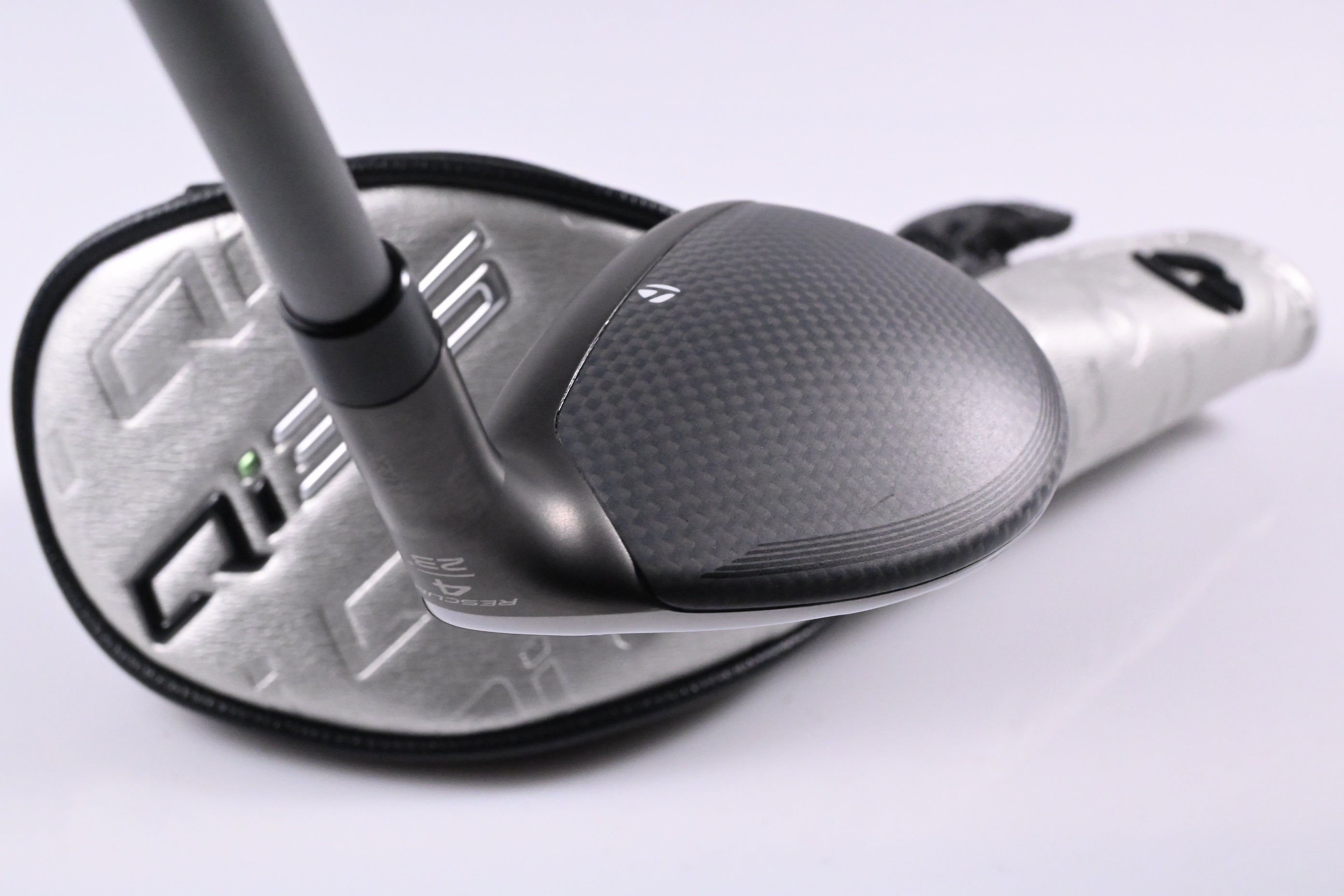 Taylormade Qi35 Max #4 Hybrid / 23 Degree / Regular Flex Air Speeder 50 Shaft
