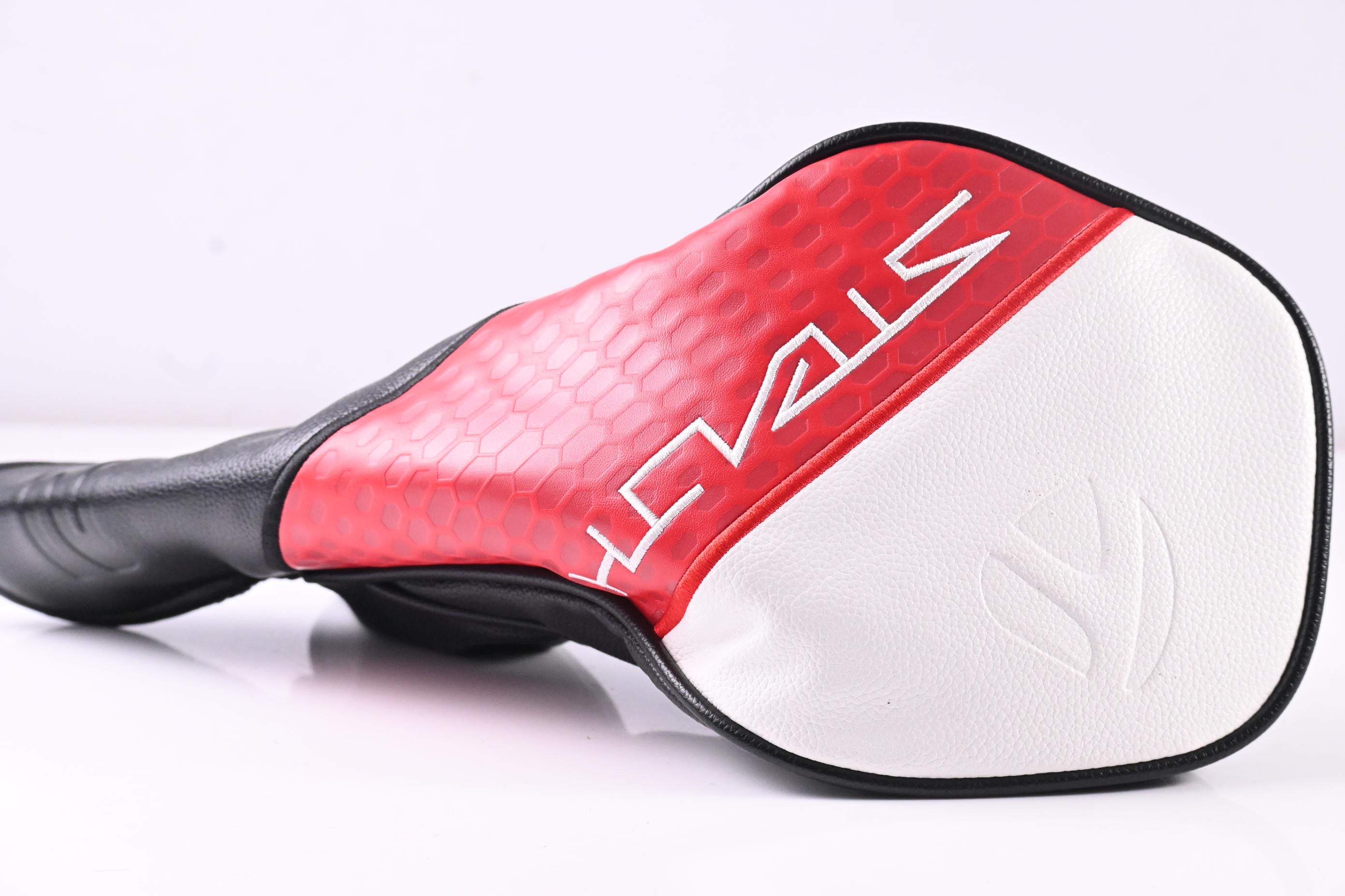 Taylormade Stealth 2 Driver / 9 Degree / X-Flex HZRDUS Smoke RDX 60 Shaft