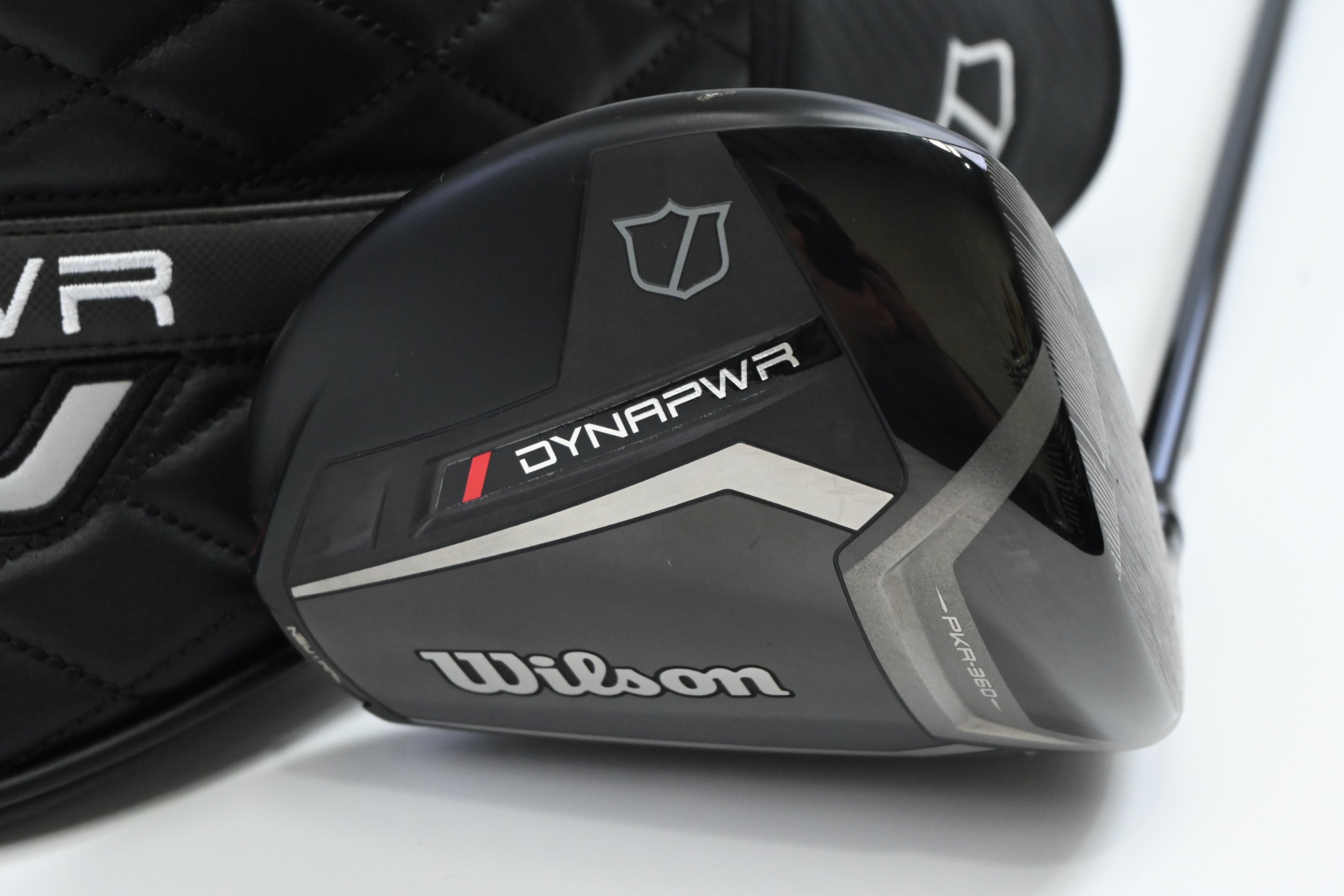 Wilson DYNAPWR Max+ Driver / 9 Degree / Stiff Flex UST Lin-Q M40X Red Shaft