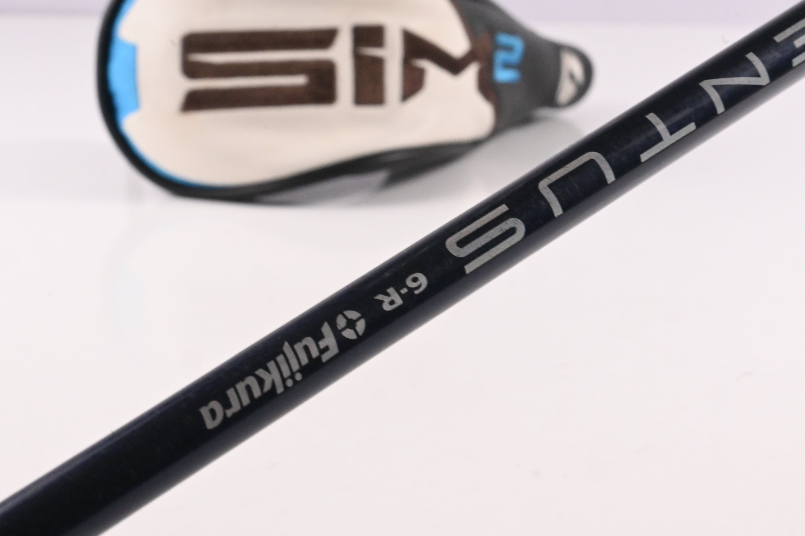 Taylormade SIM2 Max #3 Hybrid / 19 Degree / Regular Flex Ventus Blue 6 Shaft