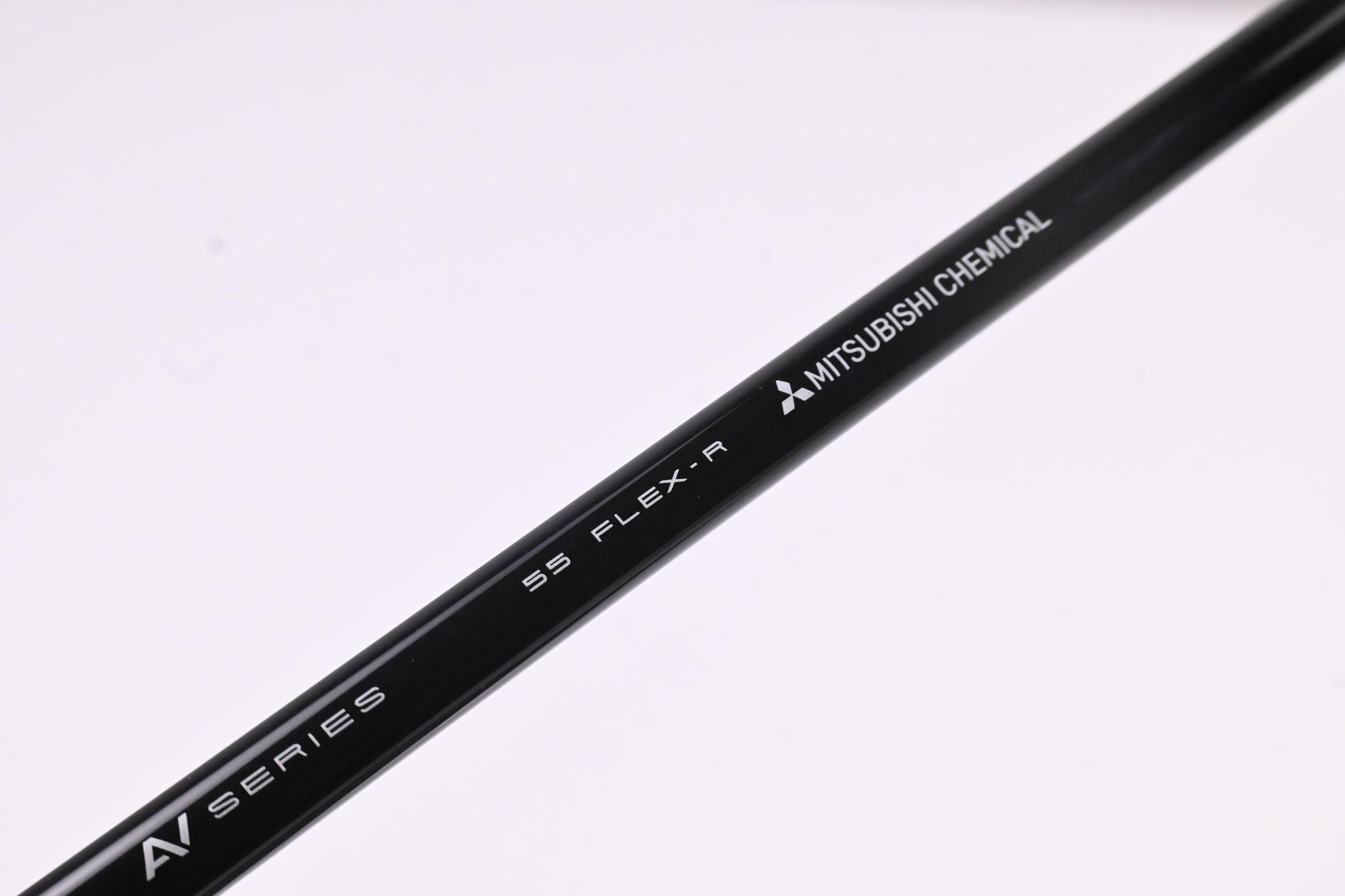 Mitsubishi Tensei AV Blue 55 Driver Shaft / Regular Flex / Titleist Adapter