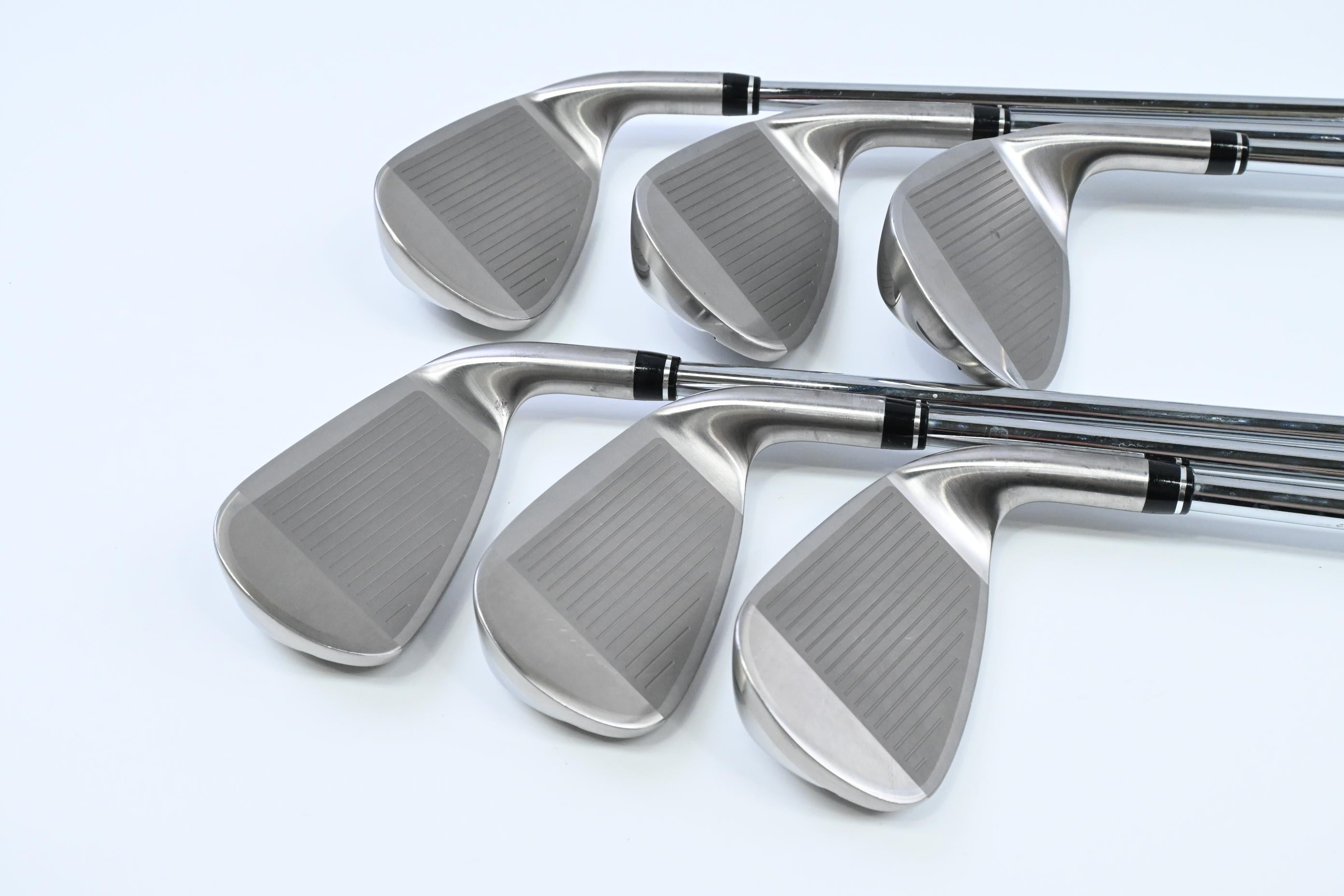 Left Hand XXIO 12 Irons / 6-PW+AW / Regular Flex NS Pro 850GH DST Shafts