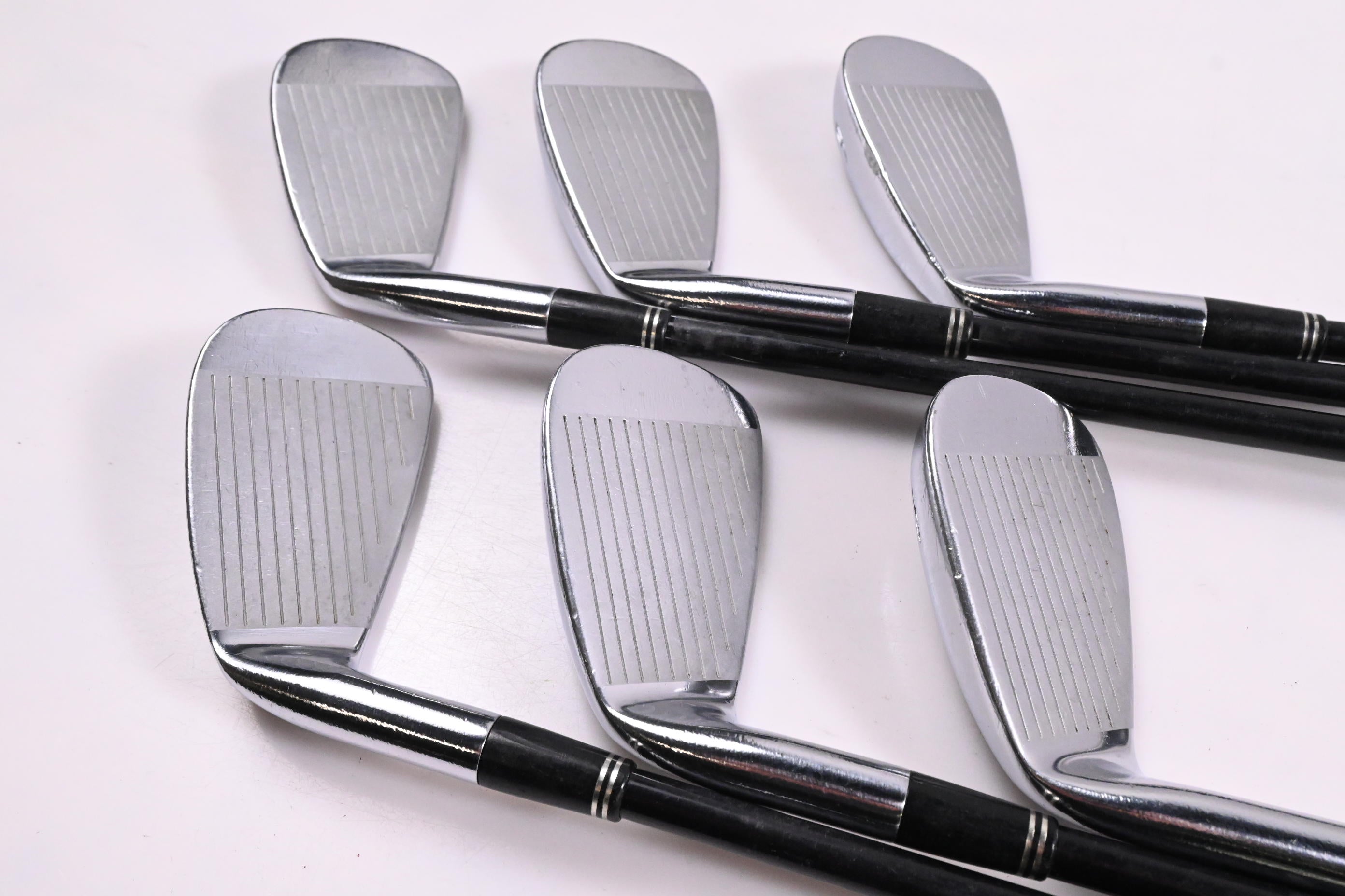 Srixon WR Irons / 4-9i / Regular Flex Srixon SV-3011J 63 Shafts