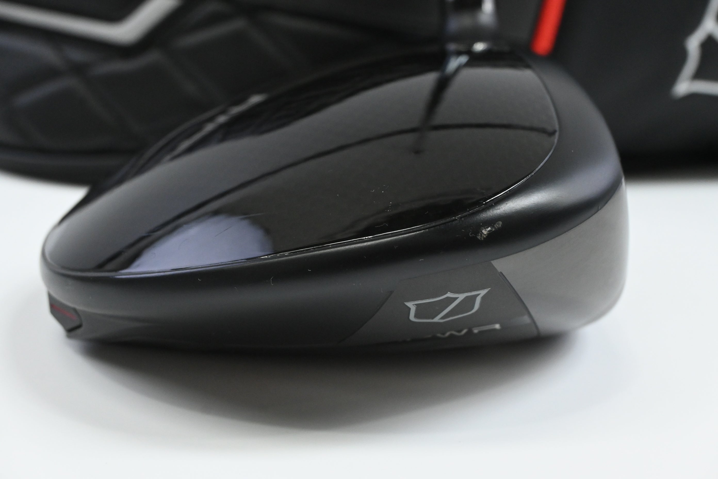 Wilson DYNAPWR Max+ Driver / 9 Degree / Stiff Flex UST Lin-Q M40X Red Shaft