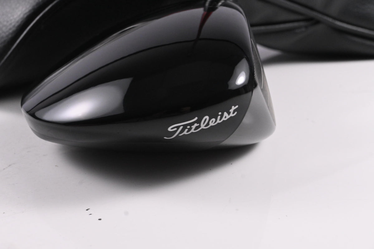 Titleist GT2 Driver / 10 Degree / Regular Flex Project X Denali Red 50 Shaft