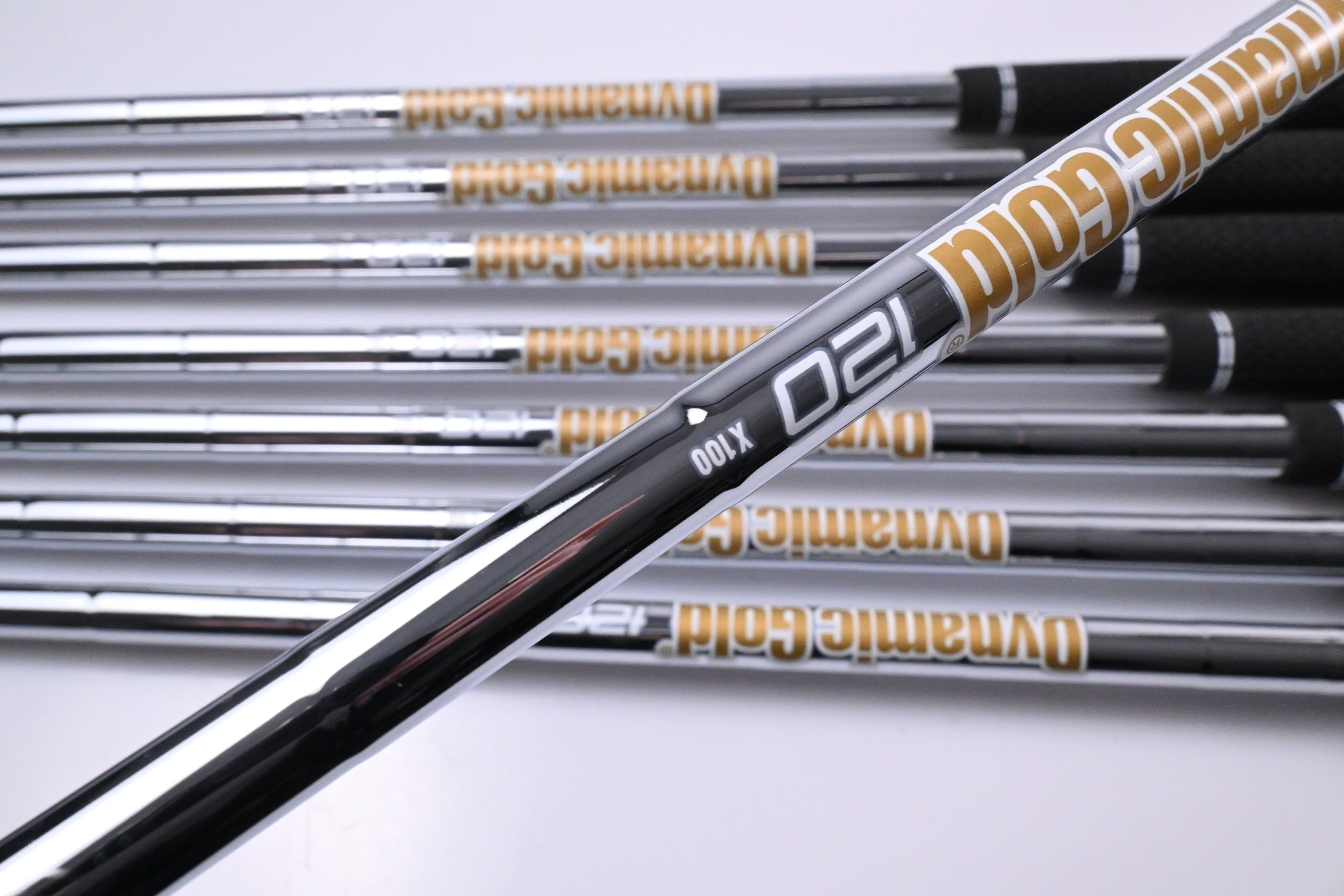 Ping I240 Irons / 3-PW / Blue Dot / X-Flex Dynamic Gold 120 X100 Shafts