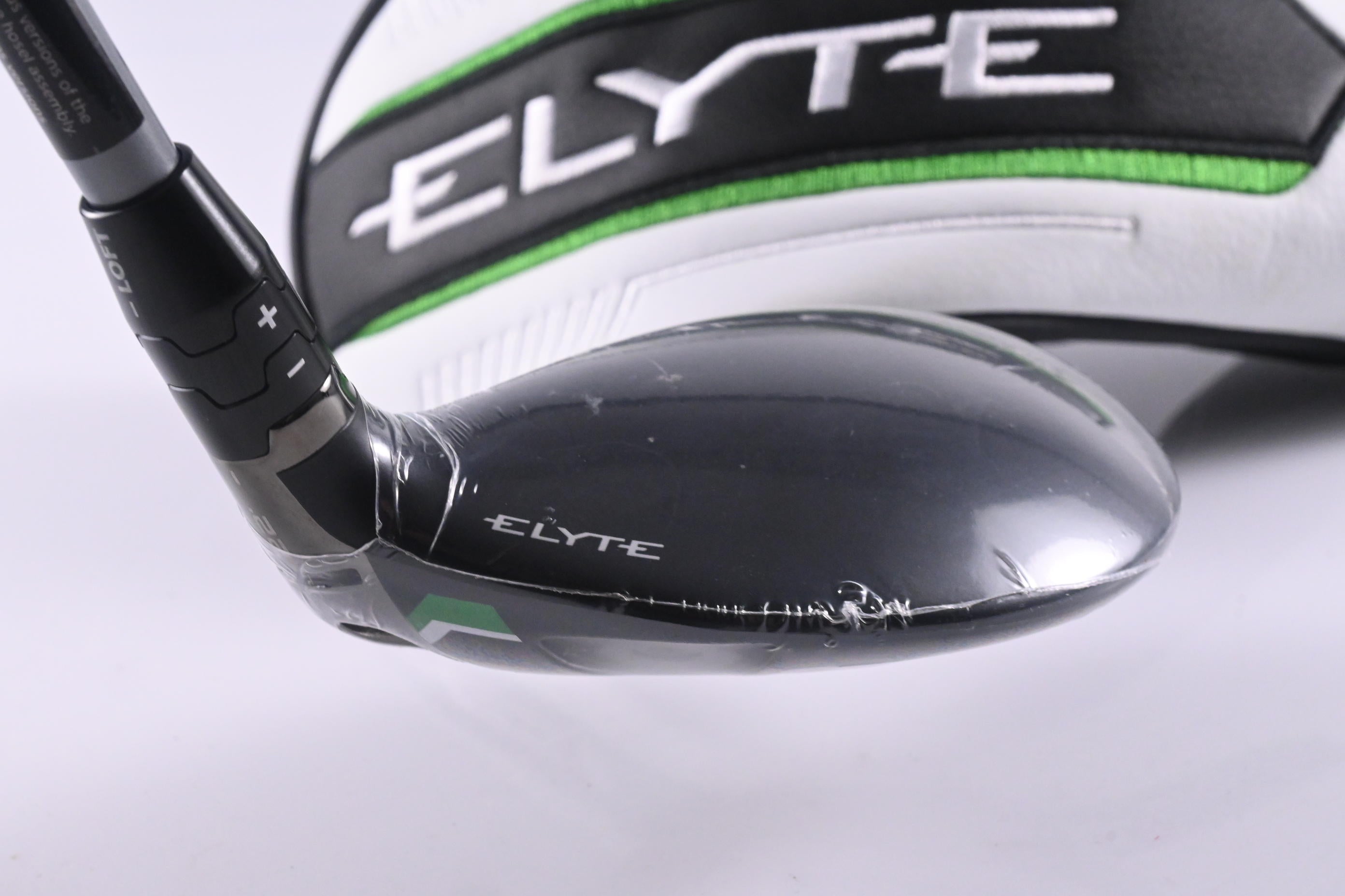 Callaway Elyte #4 Hybrid / 22 Degree / Regular Flex Denali Charcoal 60 Shaft