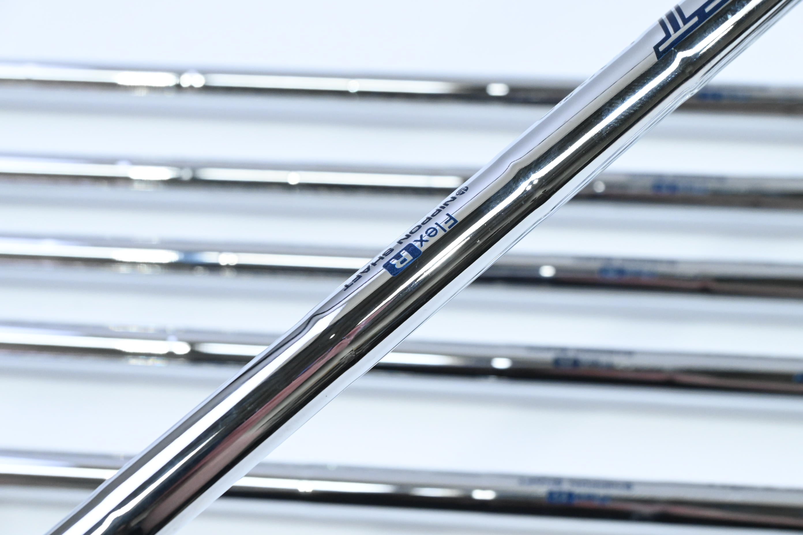 Left Hand XXIO 12 Irons / 6-PW+AW / Regular Flex NS Pro 850GH DST Shafts