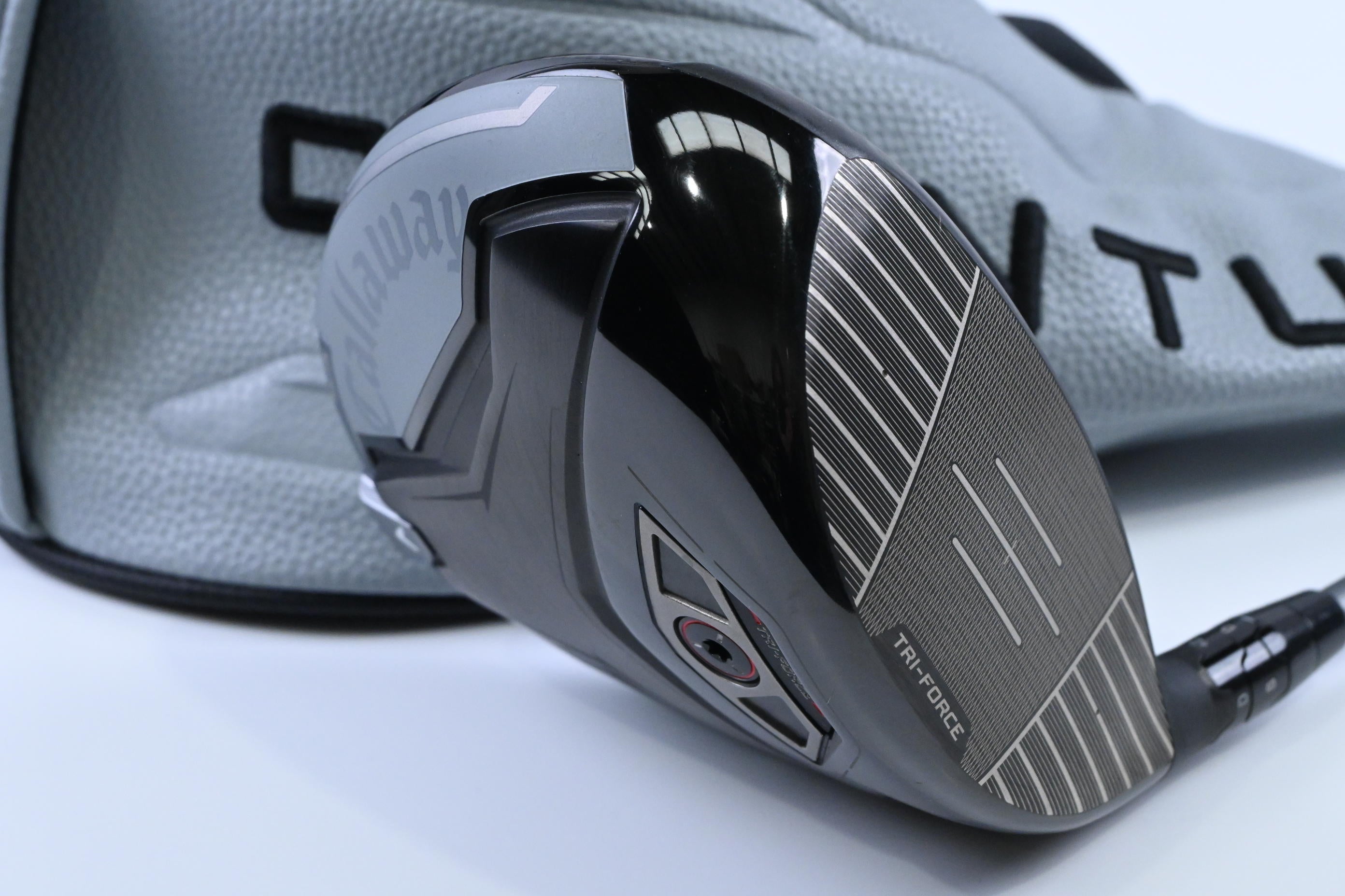 Callaway Quantum Max Driver / 10.5 Degree / Stiff Flex Denali Frost Silver 50