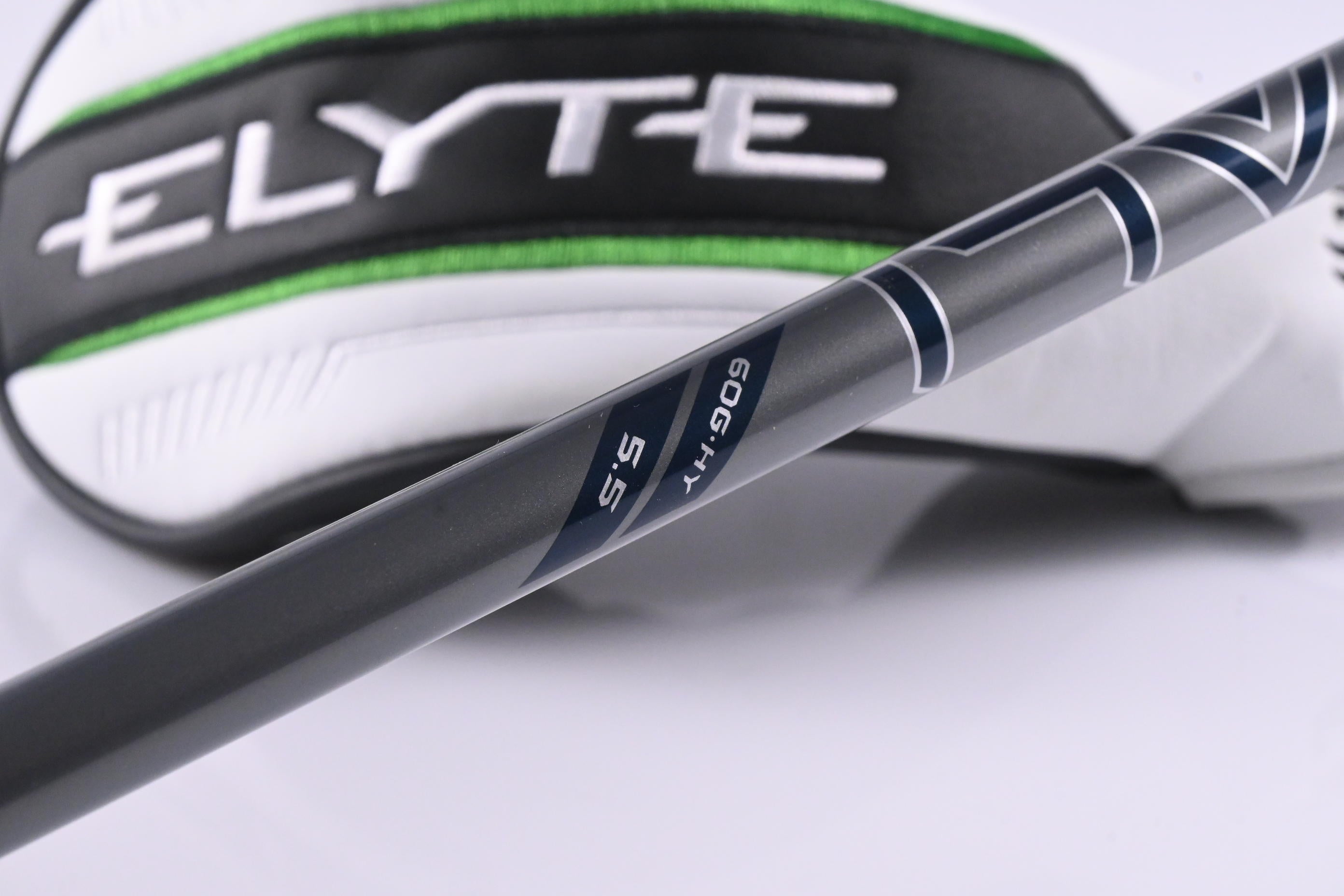 Callaway Elyte #4 Hybrid / 22 Degree / Regular Flex Denali Charcoal 60 Shaft