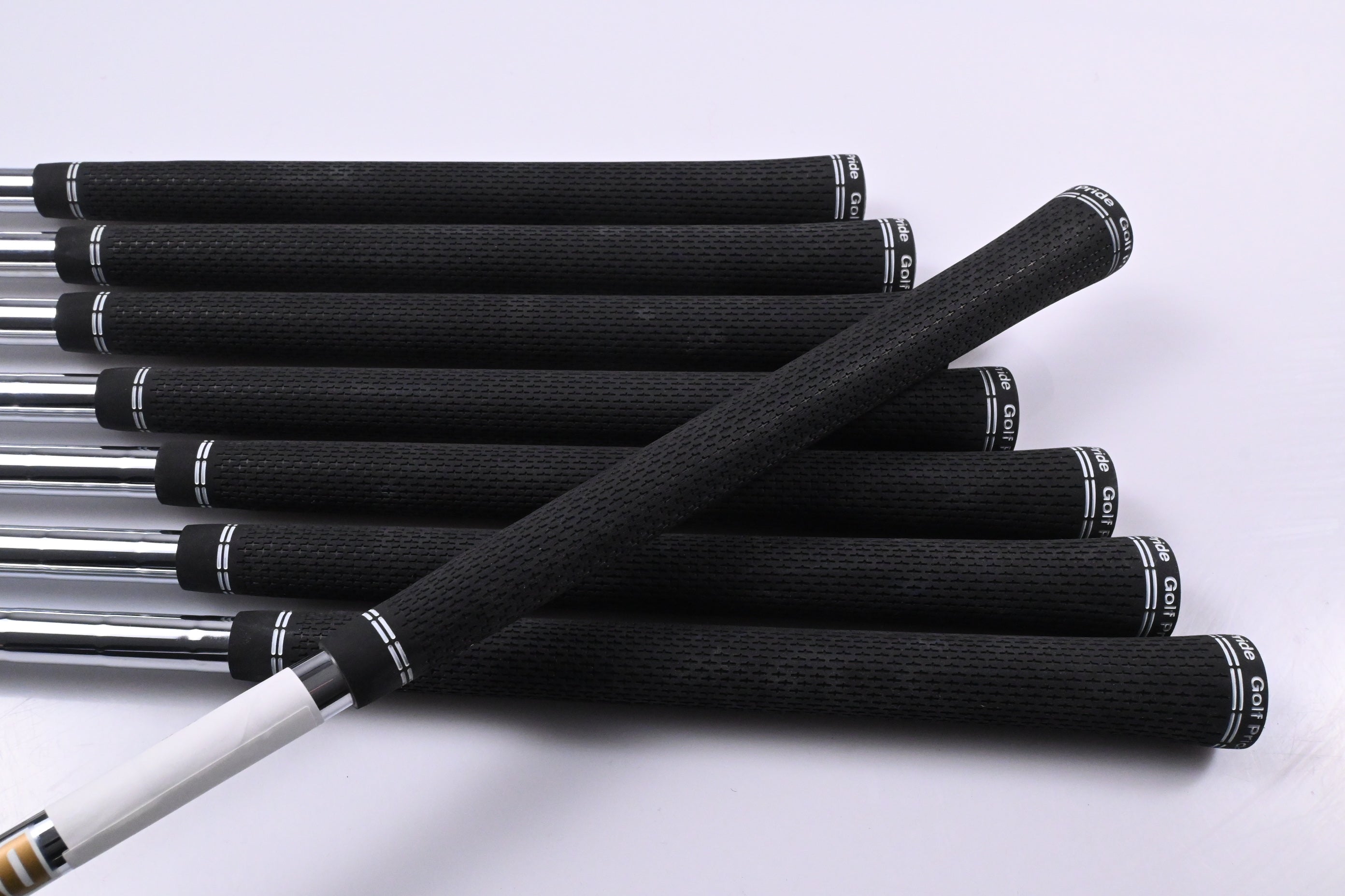 Ping I240 Irons / 3-PW / Blue Dot / X-Flex Dynamic Gold 120 X100 Shafts