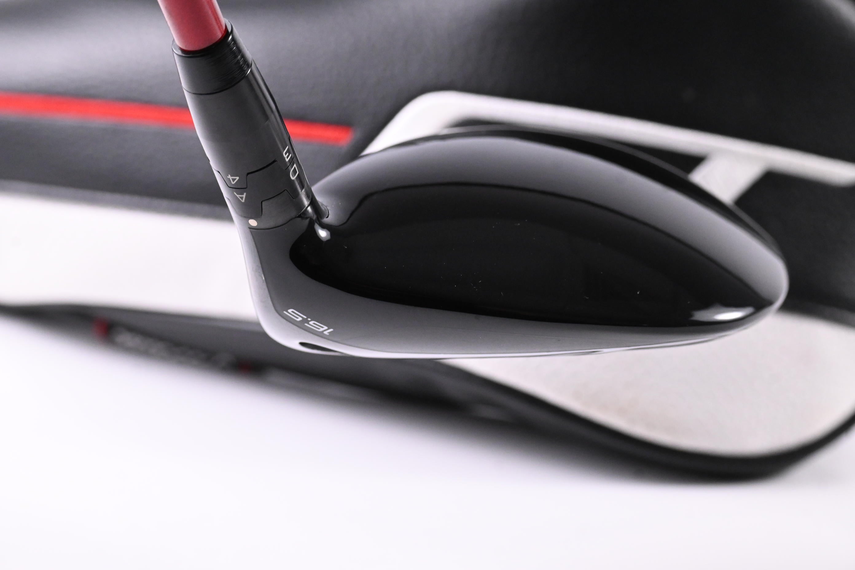 Titleist GT2 #3 Wood / 16.5 Degree / Regular Flex Project X Denali Red 60 Shaft